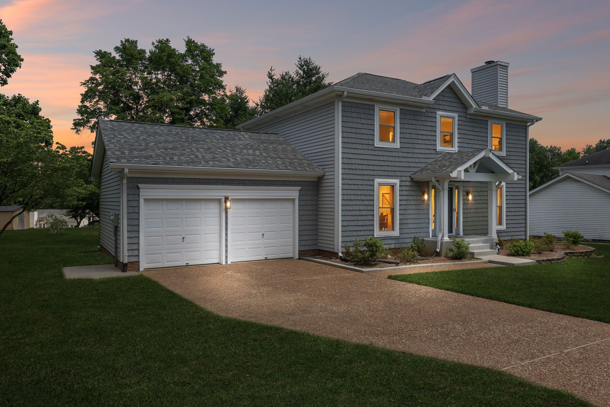 566 Overview Ln