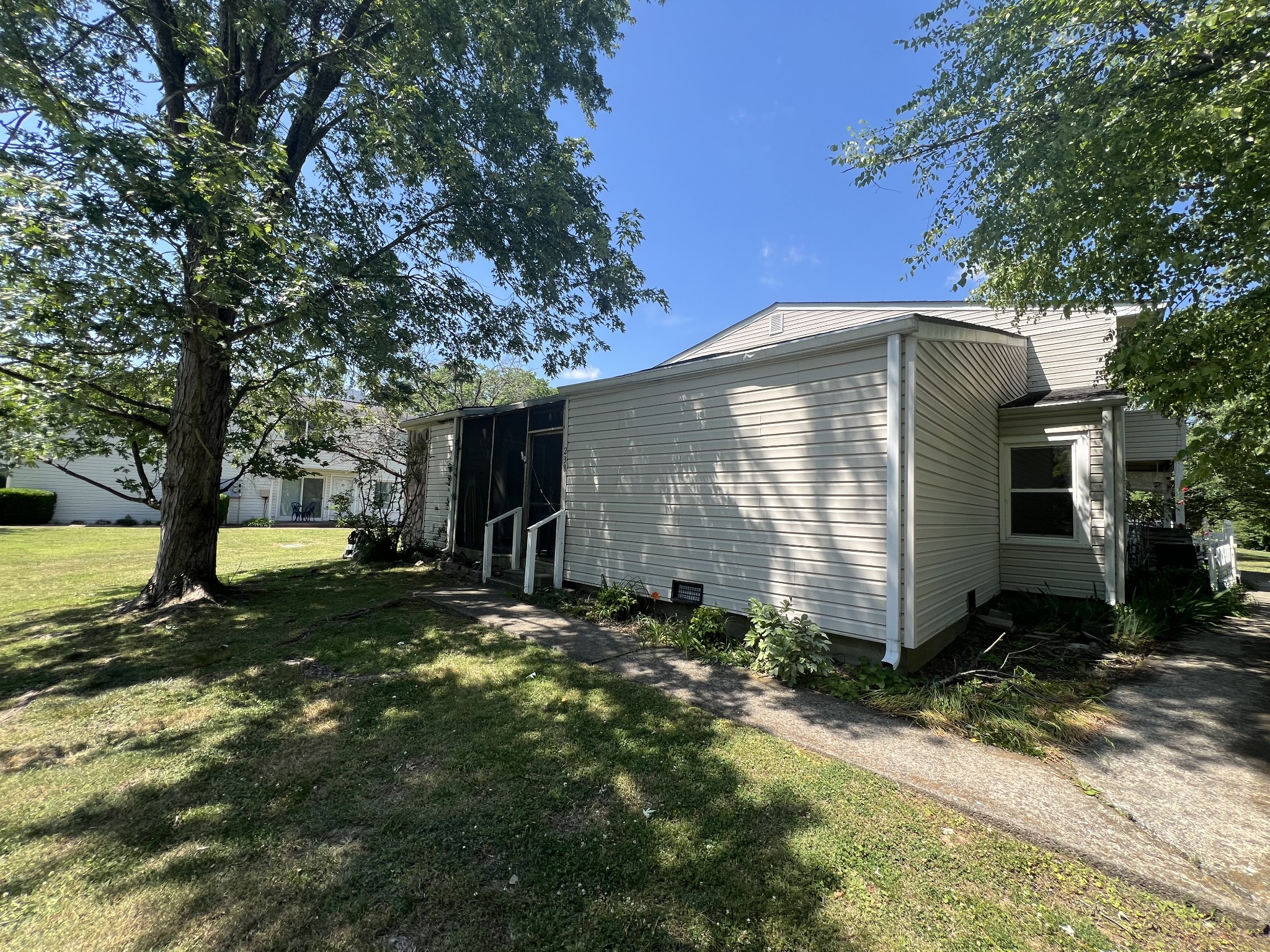 810 Bellevue Rd Unit: 238