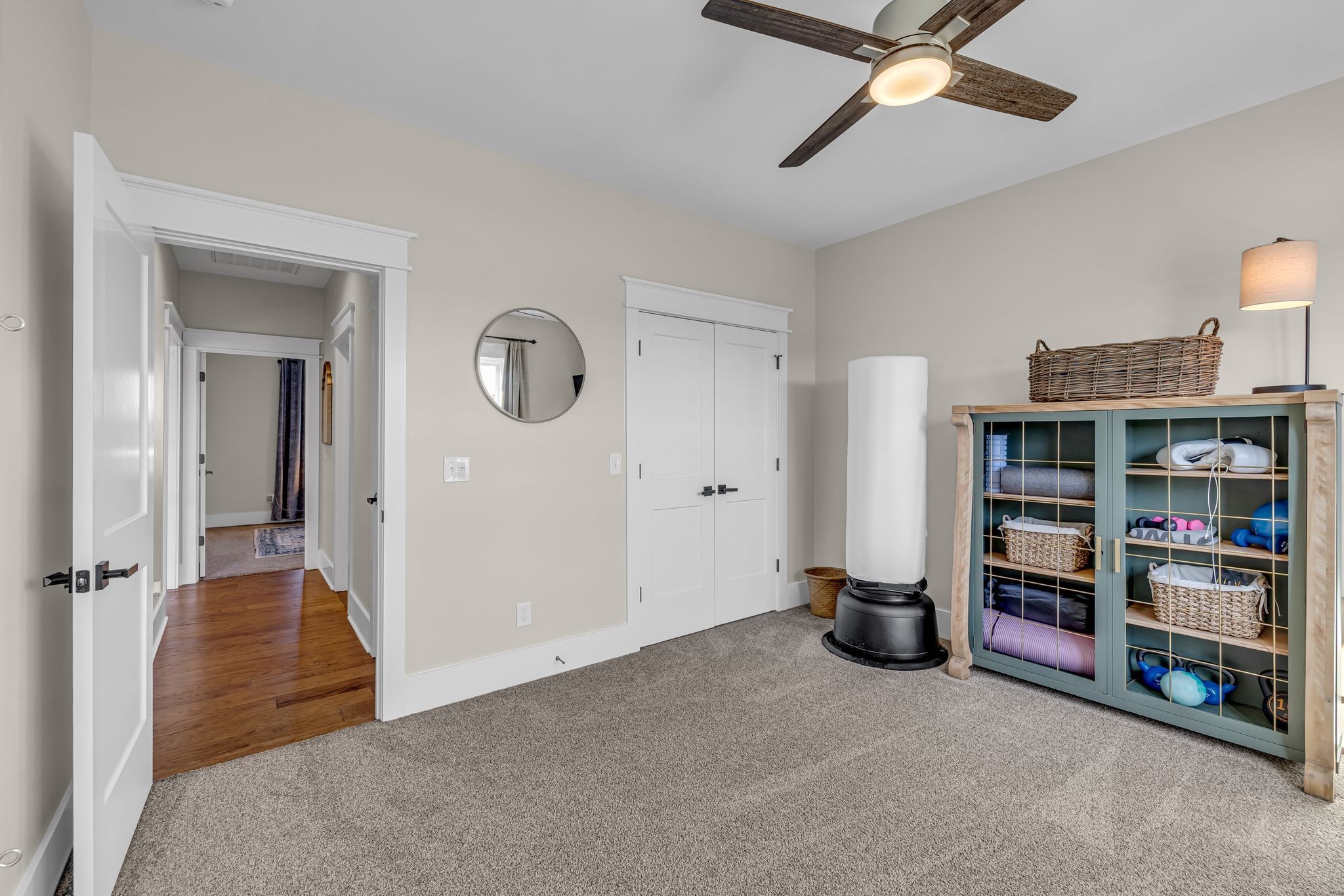 123 Hayfield Ct