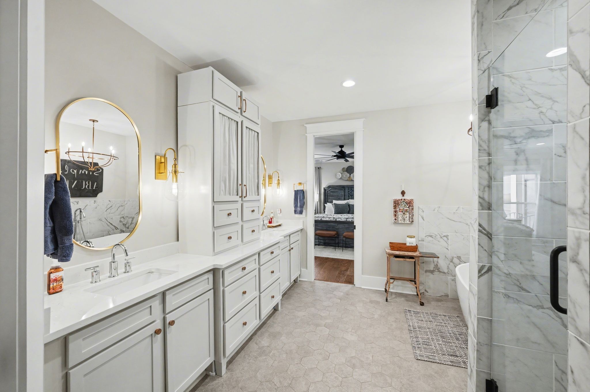 123 Hayfield Ct