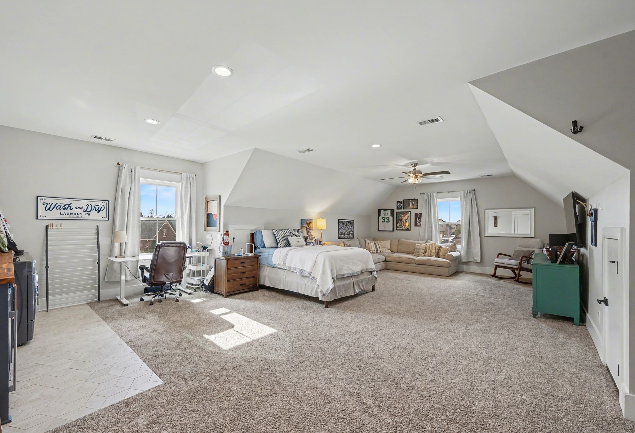 123 Hayfield Ct