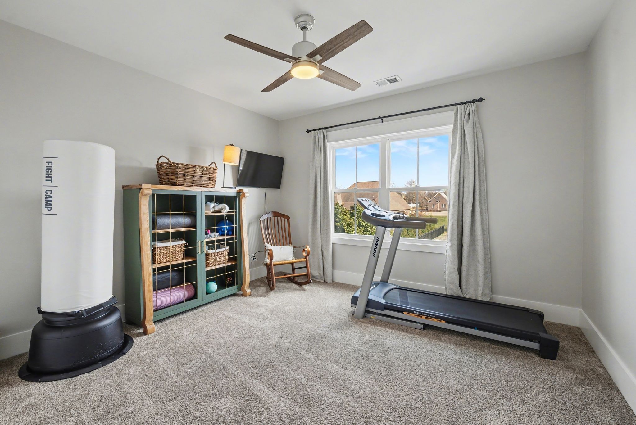 123 Hayfield Ct