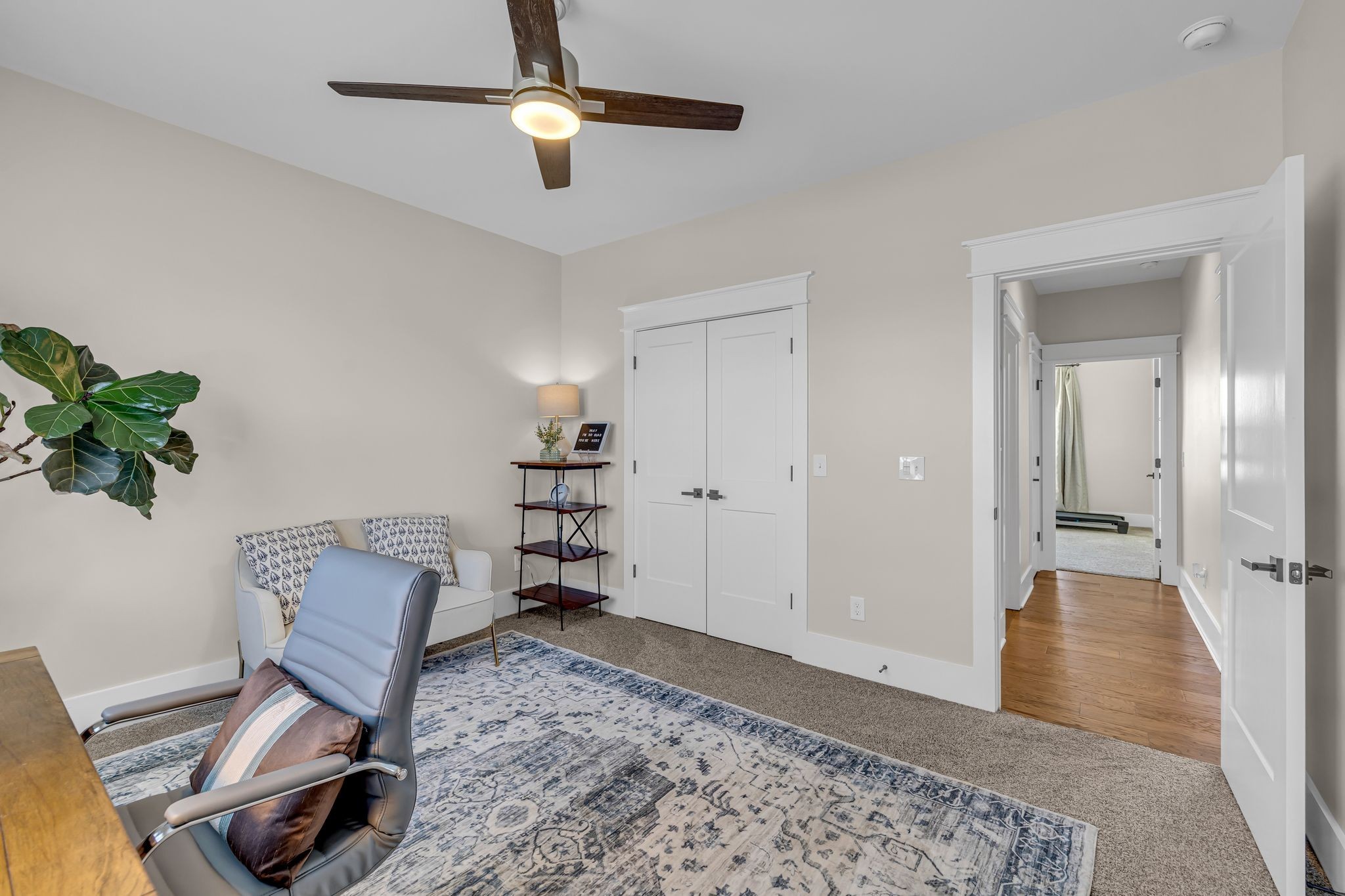 123 Hayfield Ct