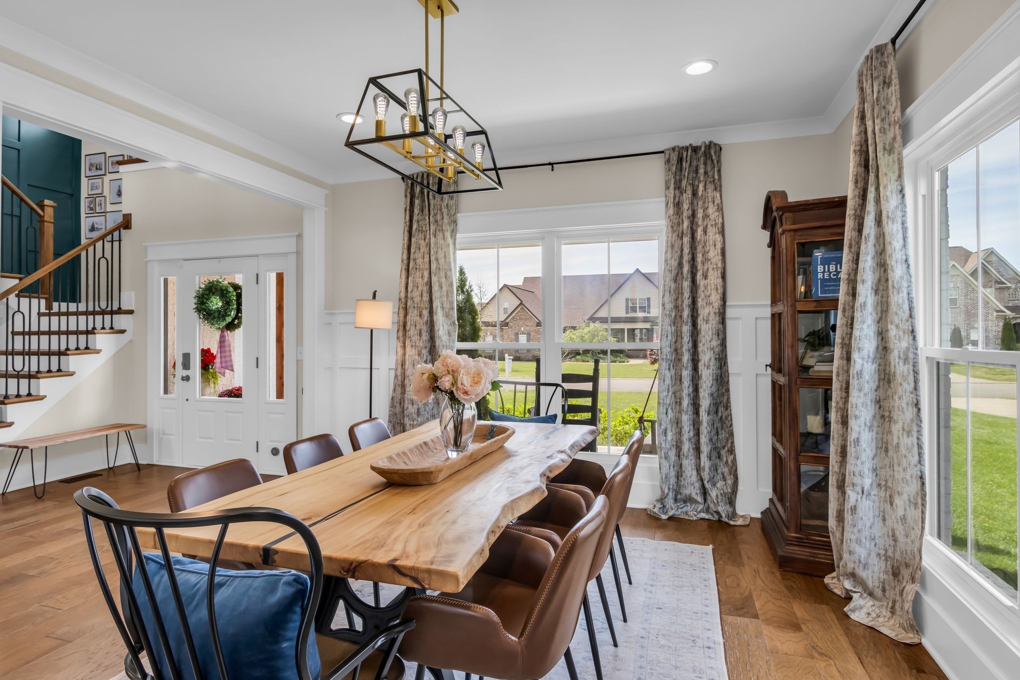 123 Hayfield Ct