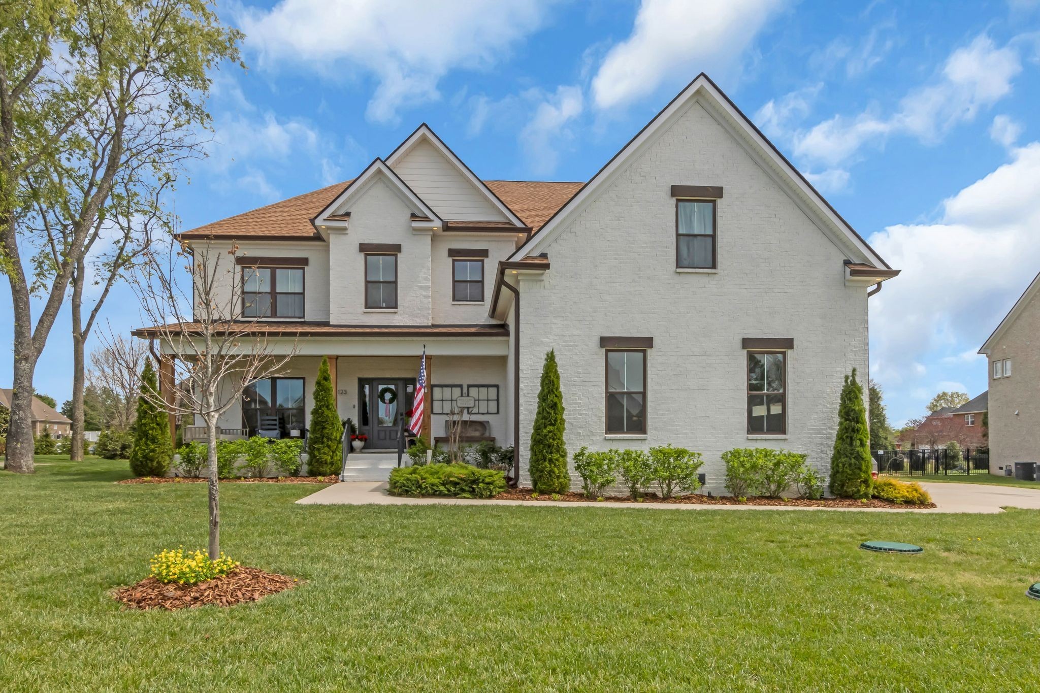 123 Hayfield Ct