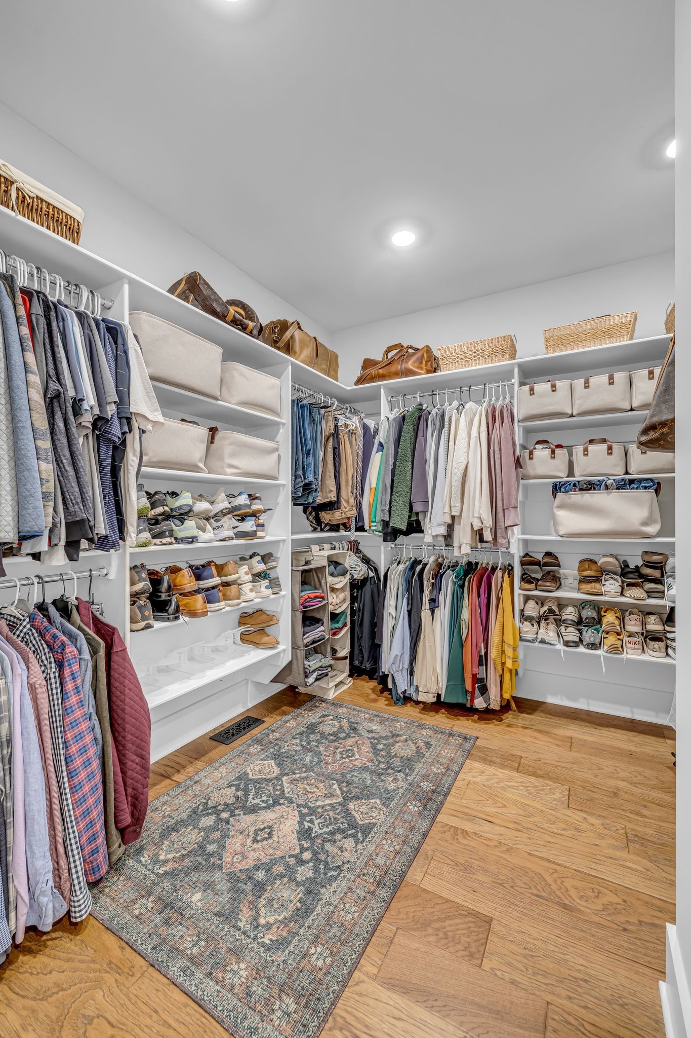 123 Hayfield Ct