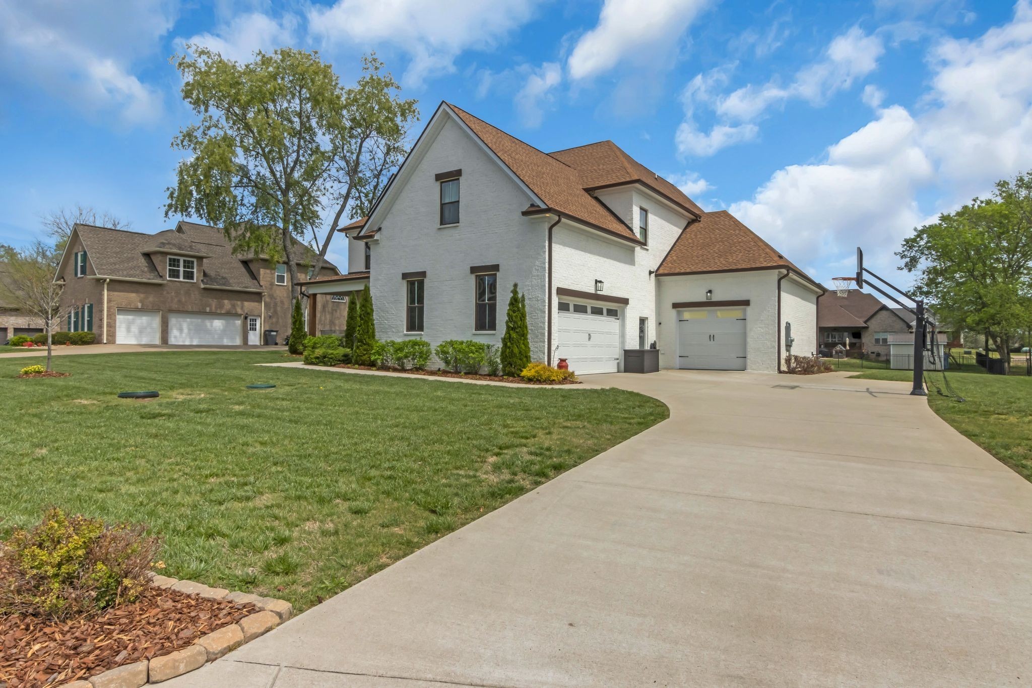 123 Hayfield Ct