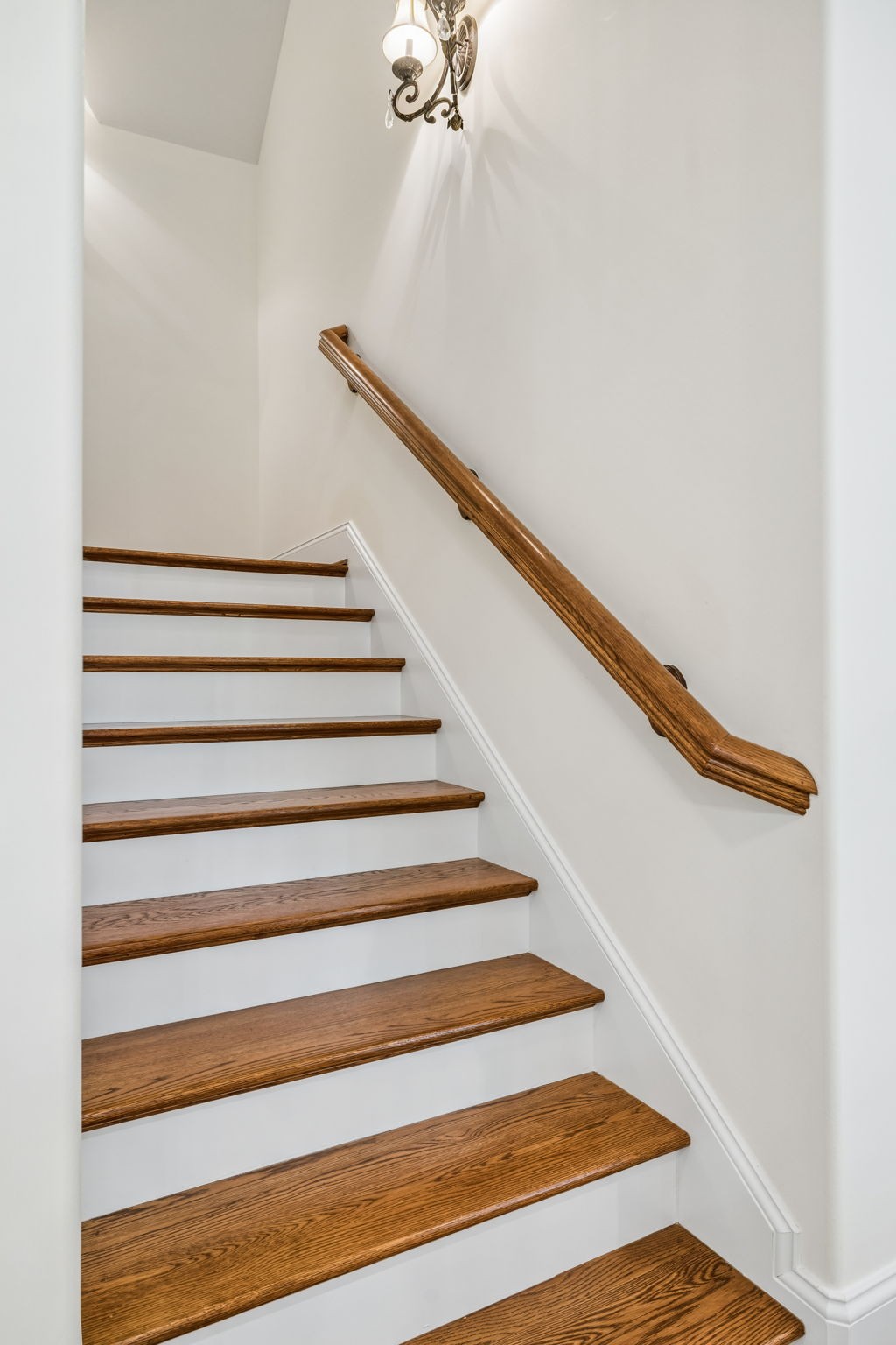 333 Whitewater Way