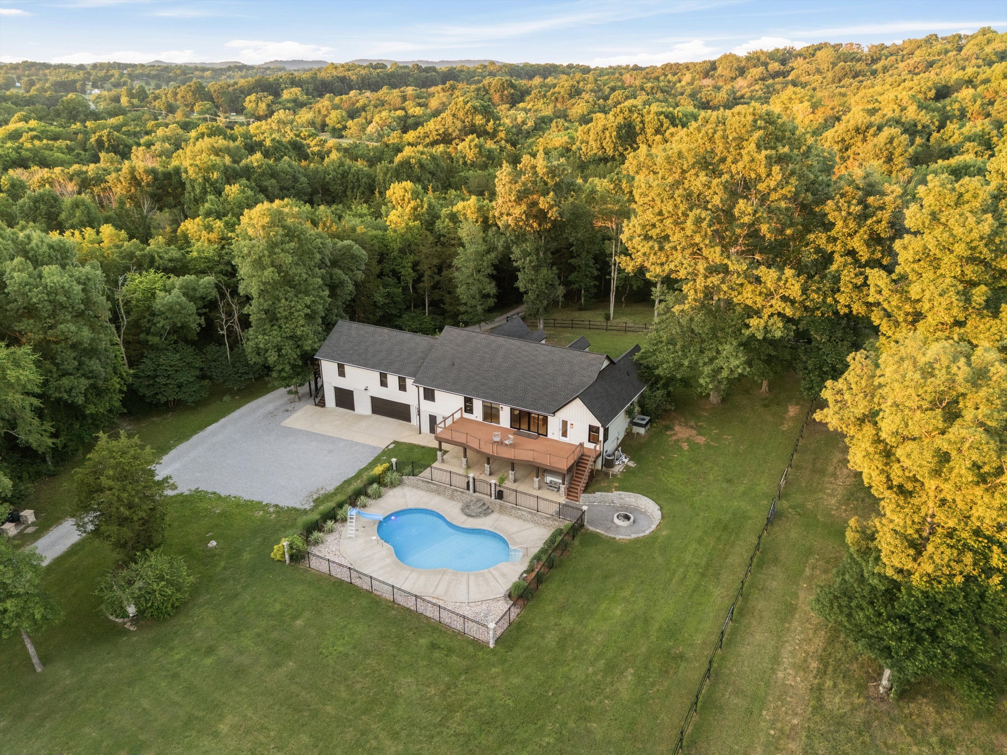 2478 Lewisburg Pike