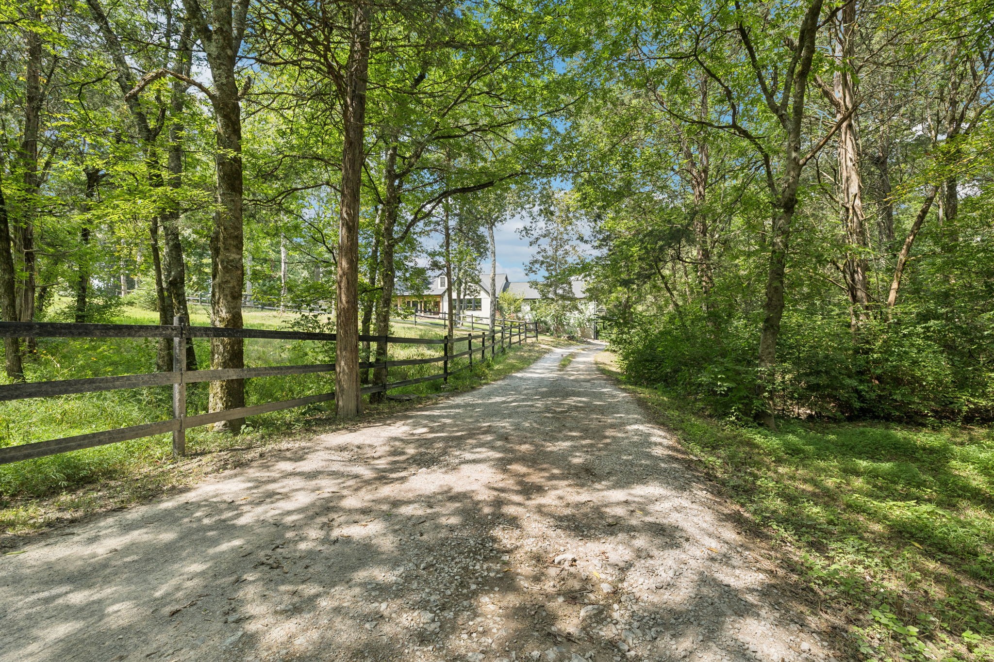2478 Lewisburg Pike