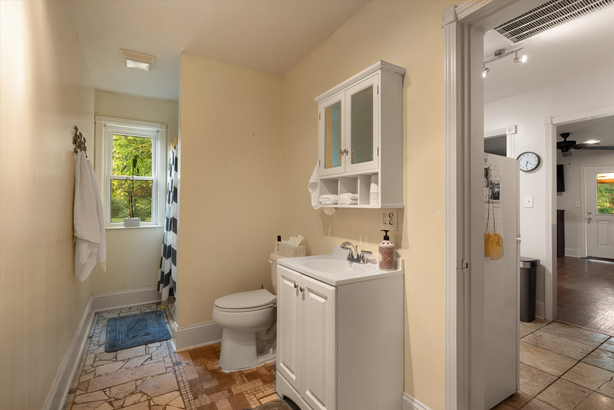 2478 Lewisburg Pike