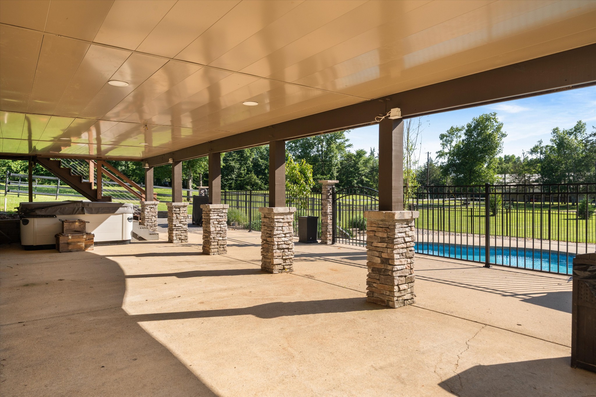 2478 Lewisburg Pike