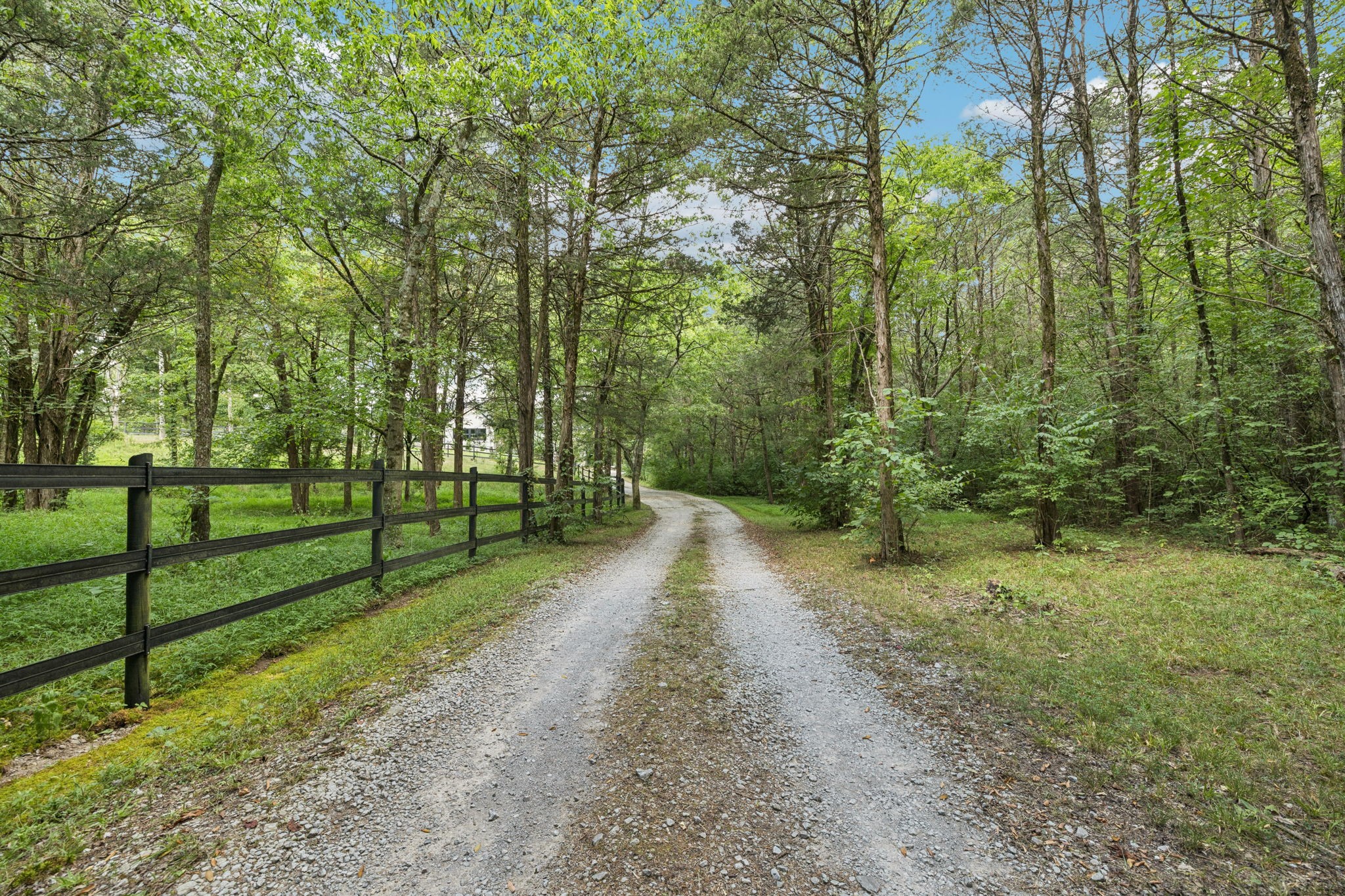 2478 Lewisburg Pike