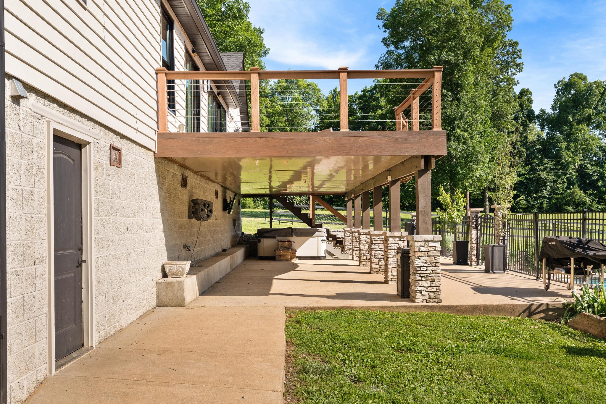2478 Lewisburg Pike