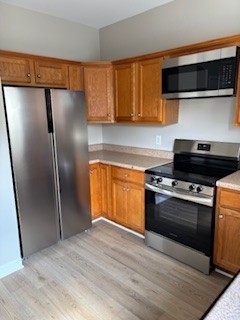 105 4th Ave Unit: 111
