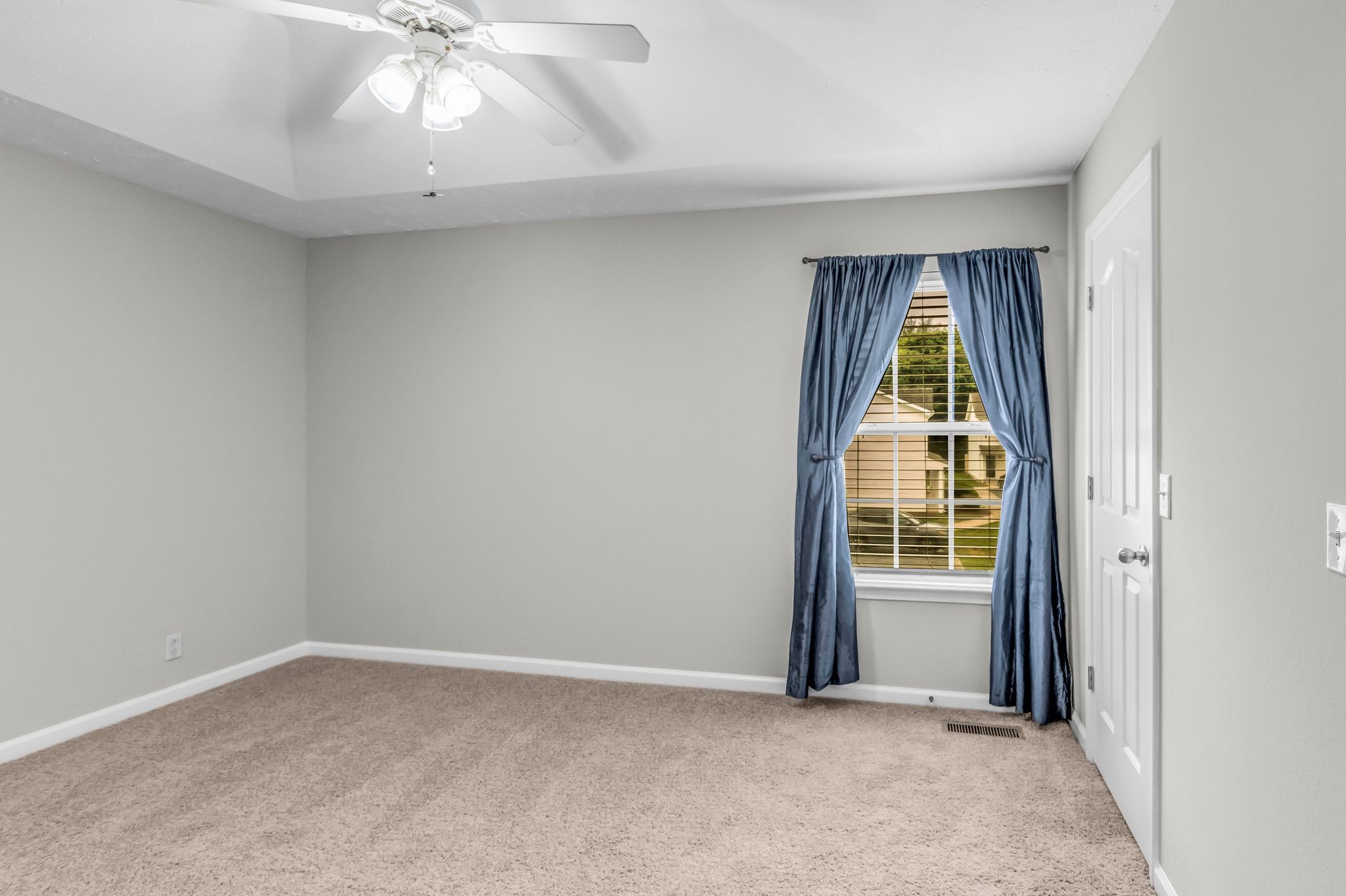 235 Arapaho Dr