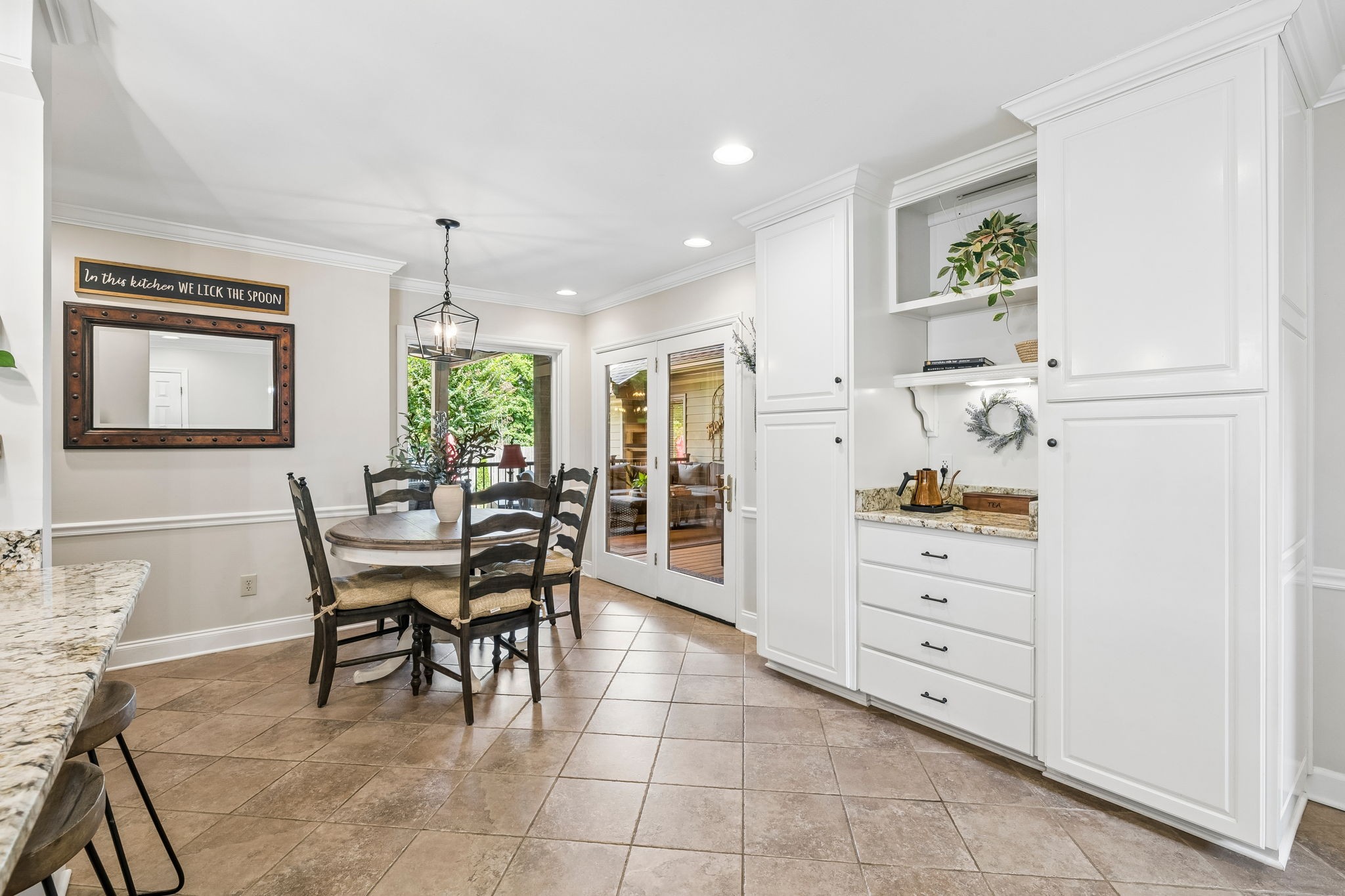 1520 Kinnard Dr