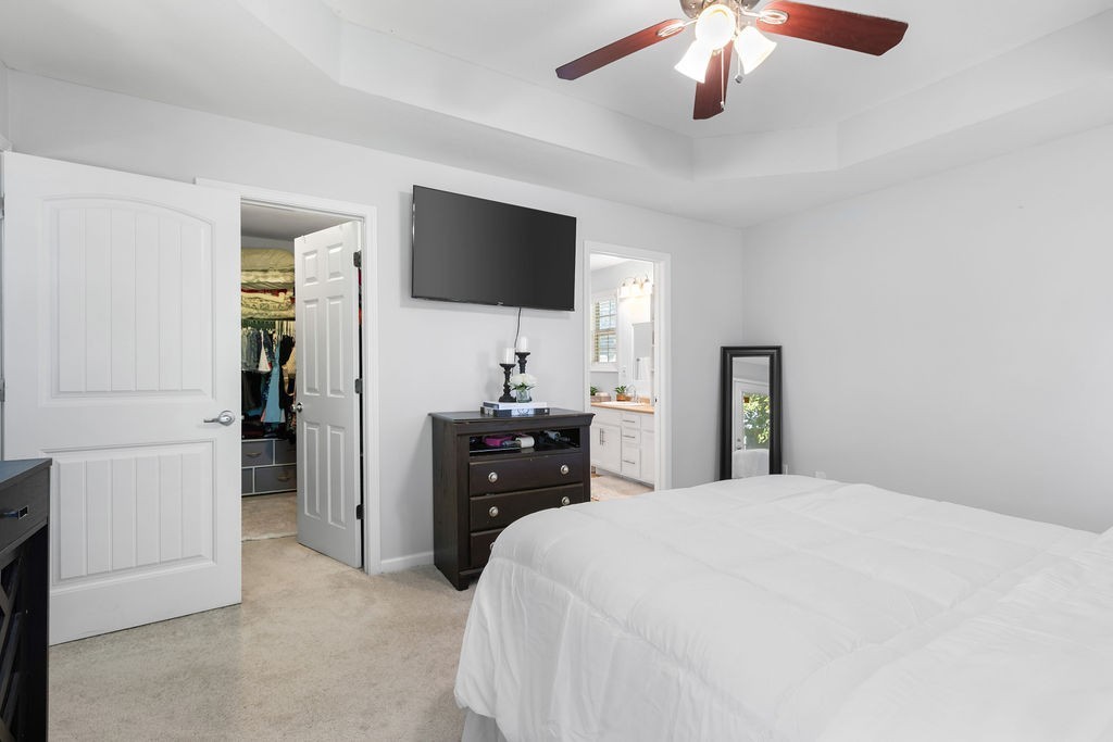 340 Chalet Cir