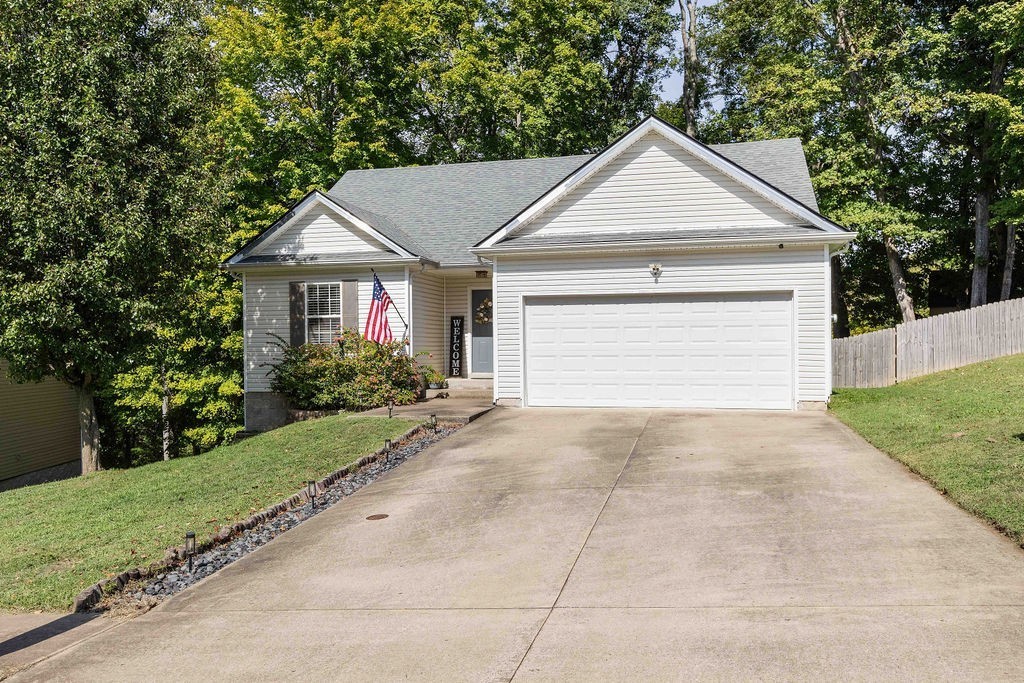 340 Chalet Cir