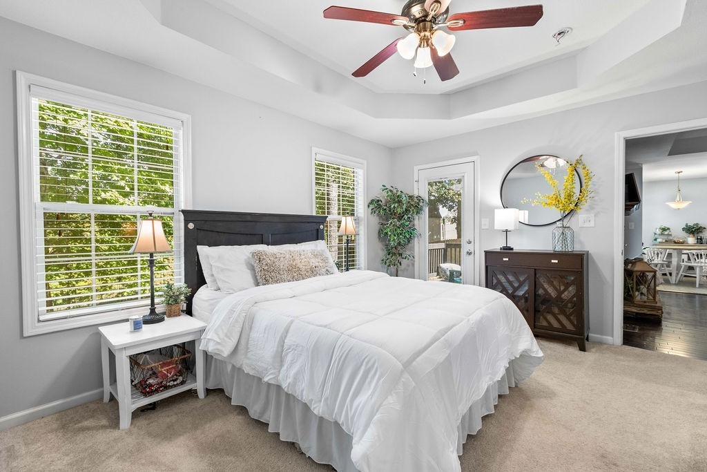 340 Chalet Cir