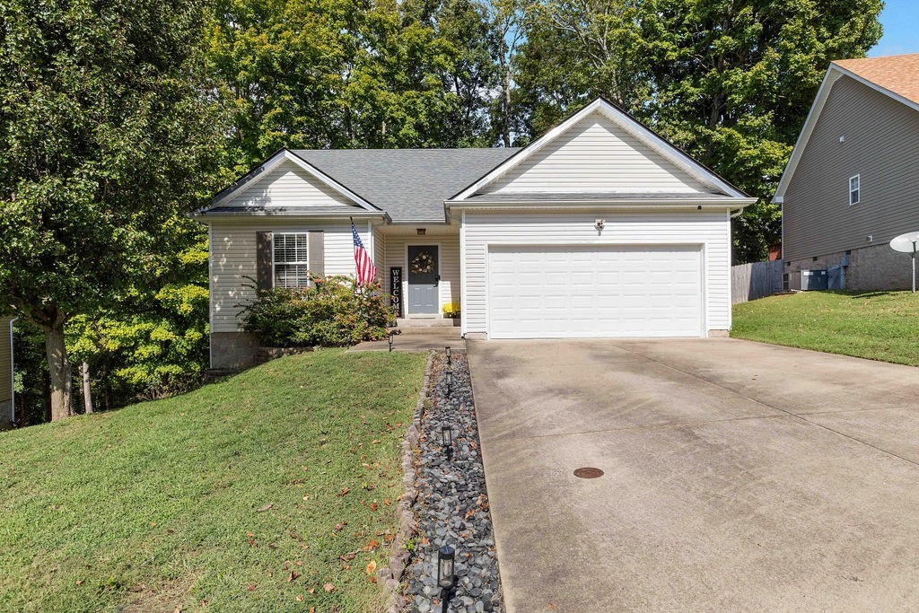 340 Chalet Cir