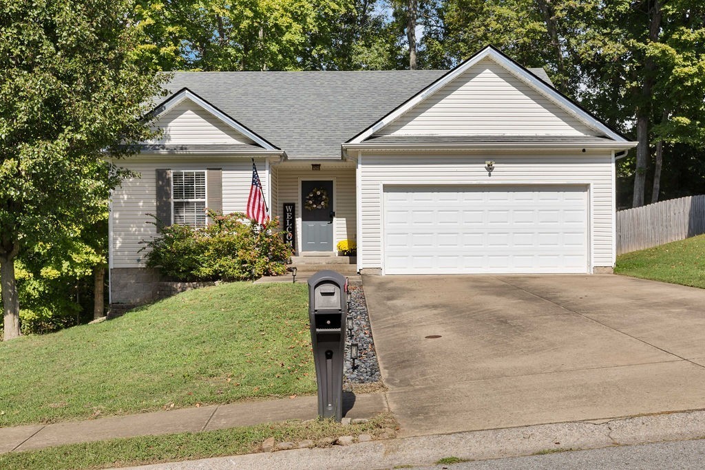 340 Chalet Cir