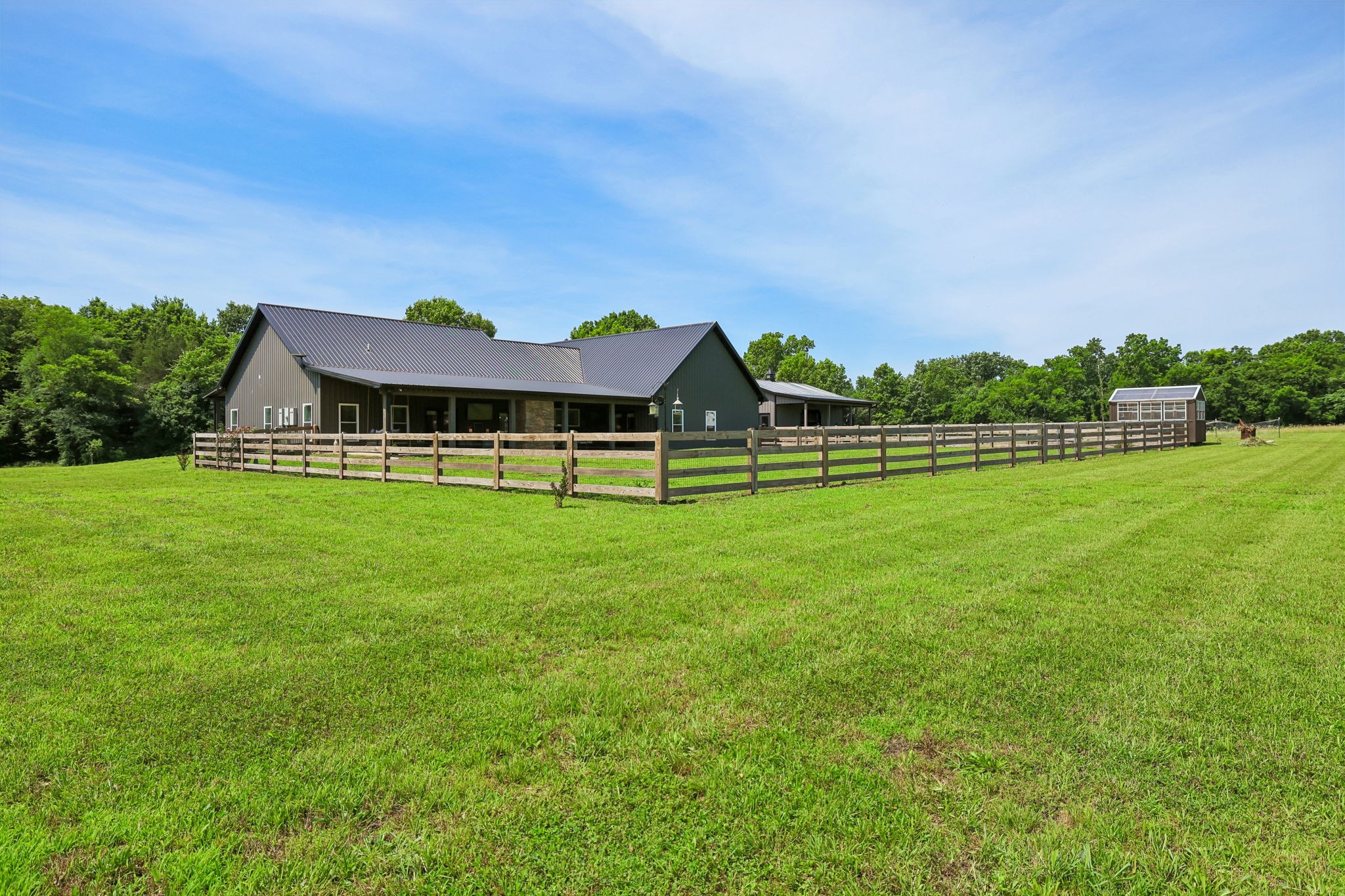 1040 Tate Rd