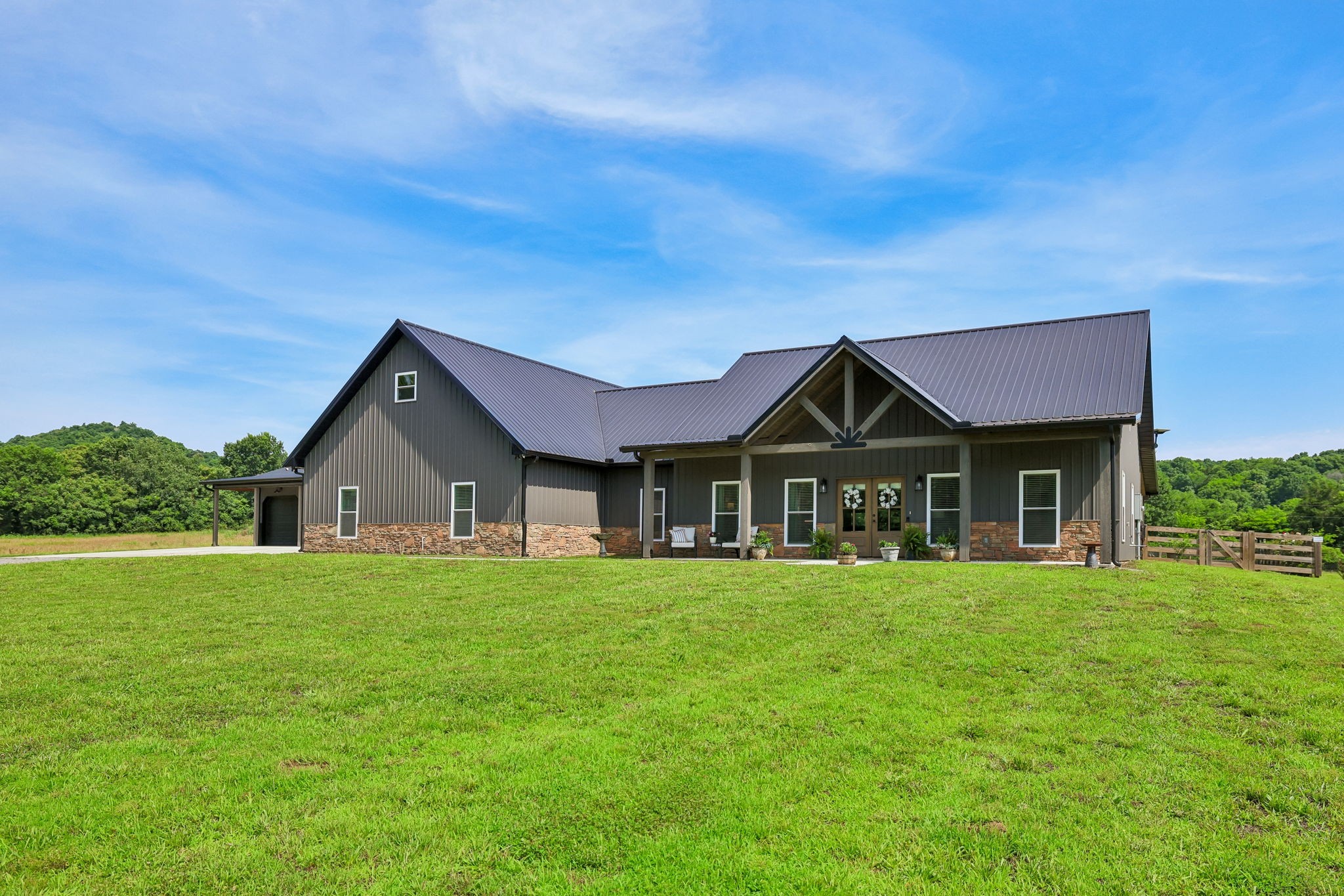 1040 Tate Rd