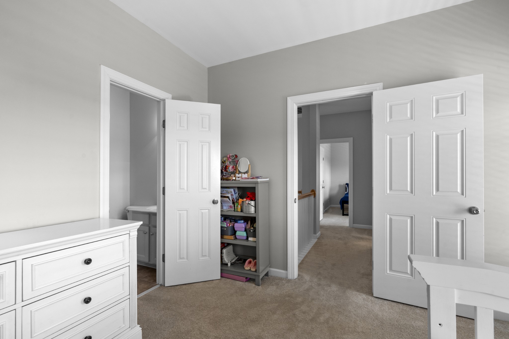 327 Wandering Cir