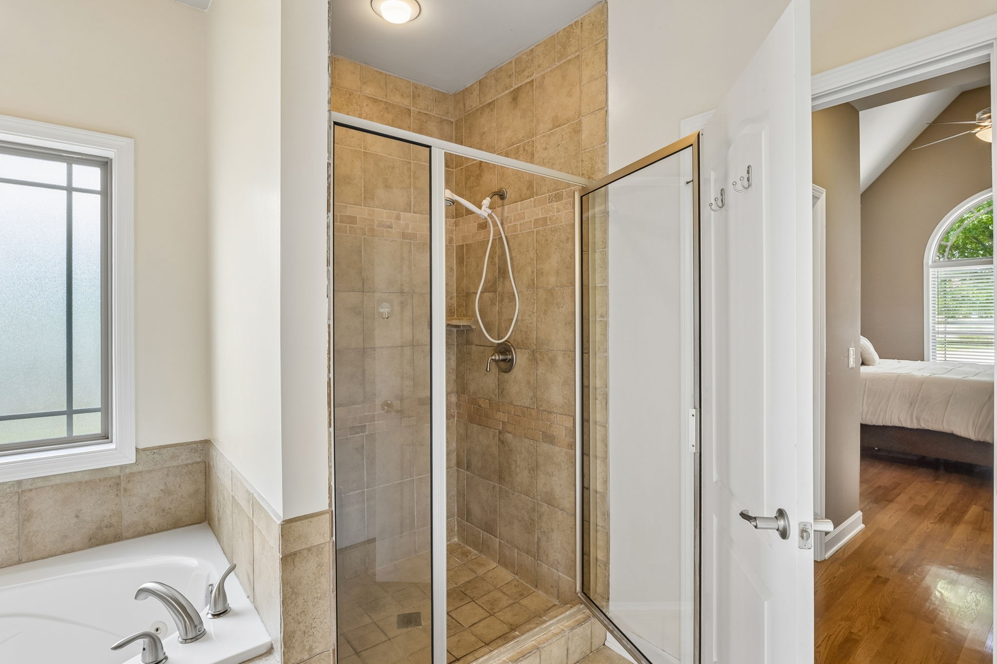 120 Oak Knoll Court