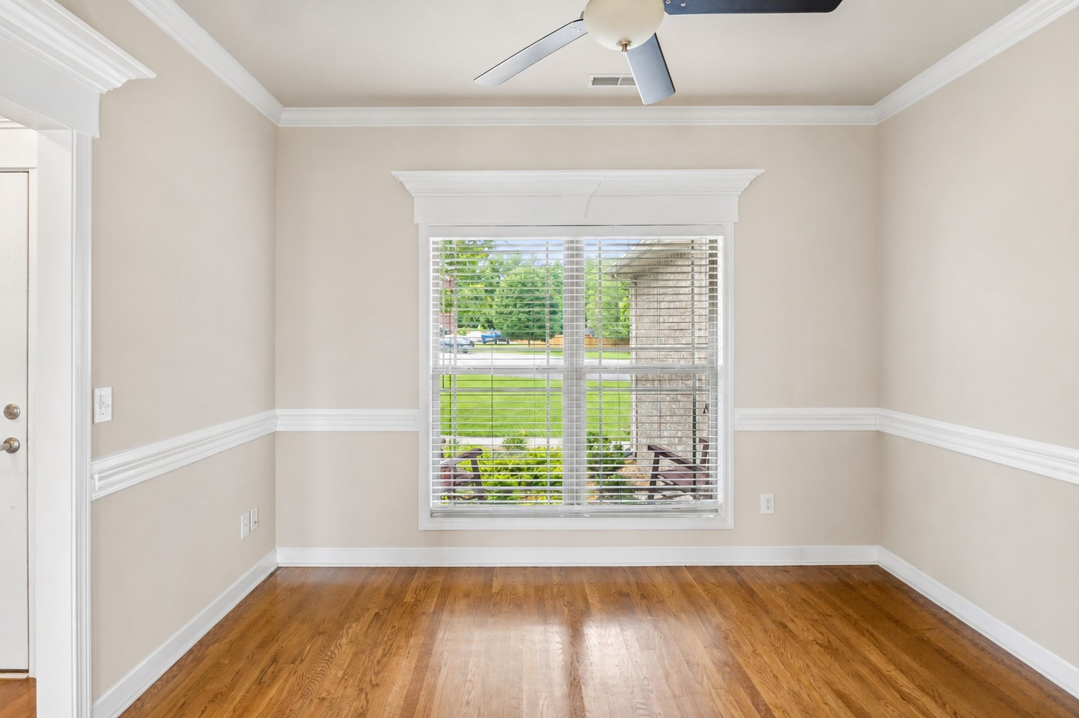 120 Oak Knoll Court