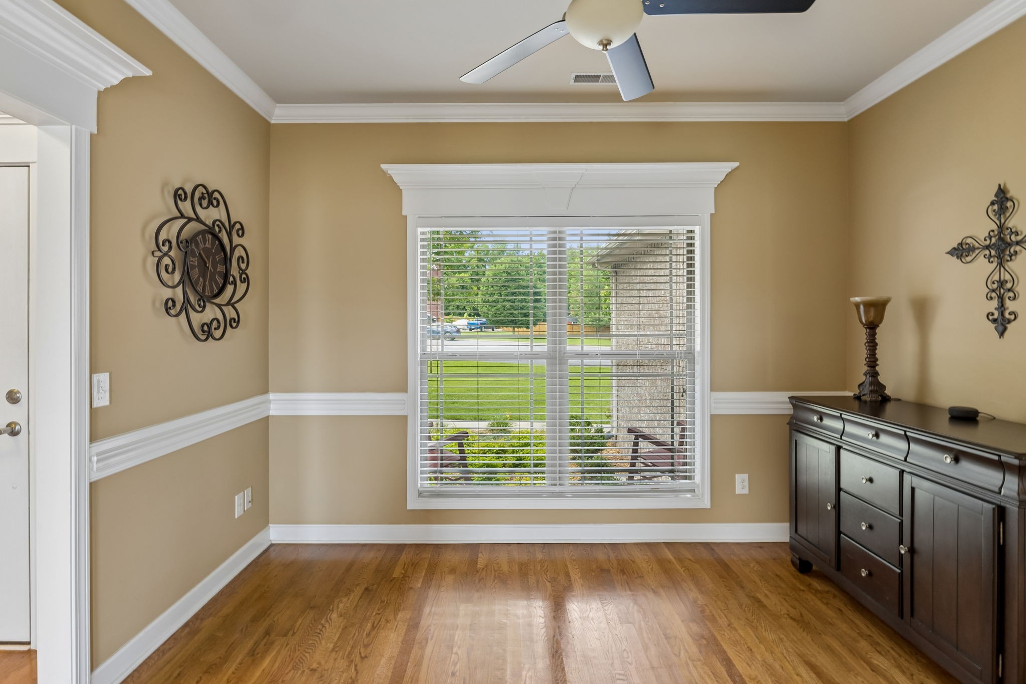 120 Oak Knoll Court