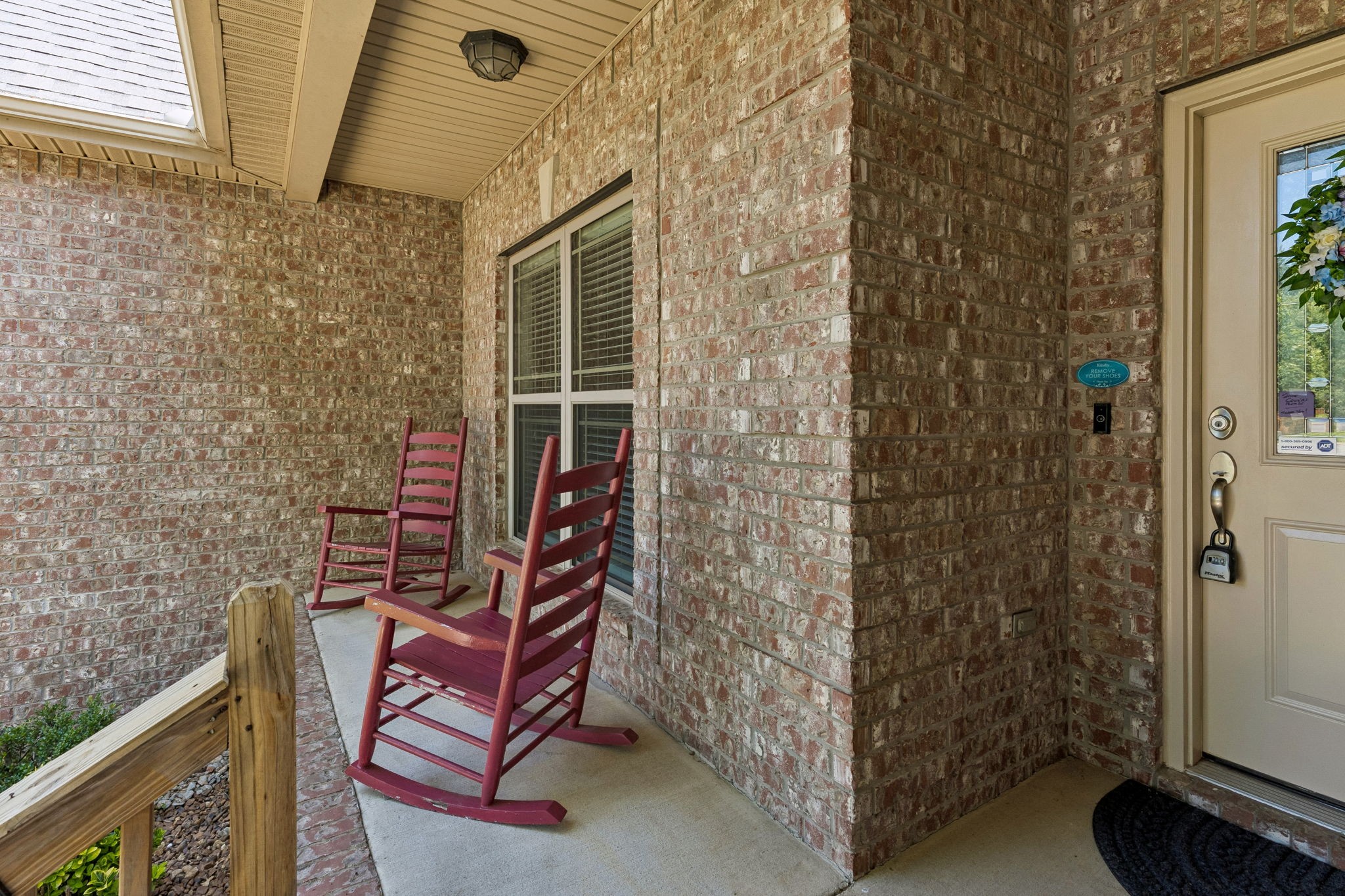 120 Oak Knoll Court