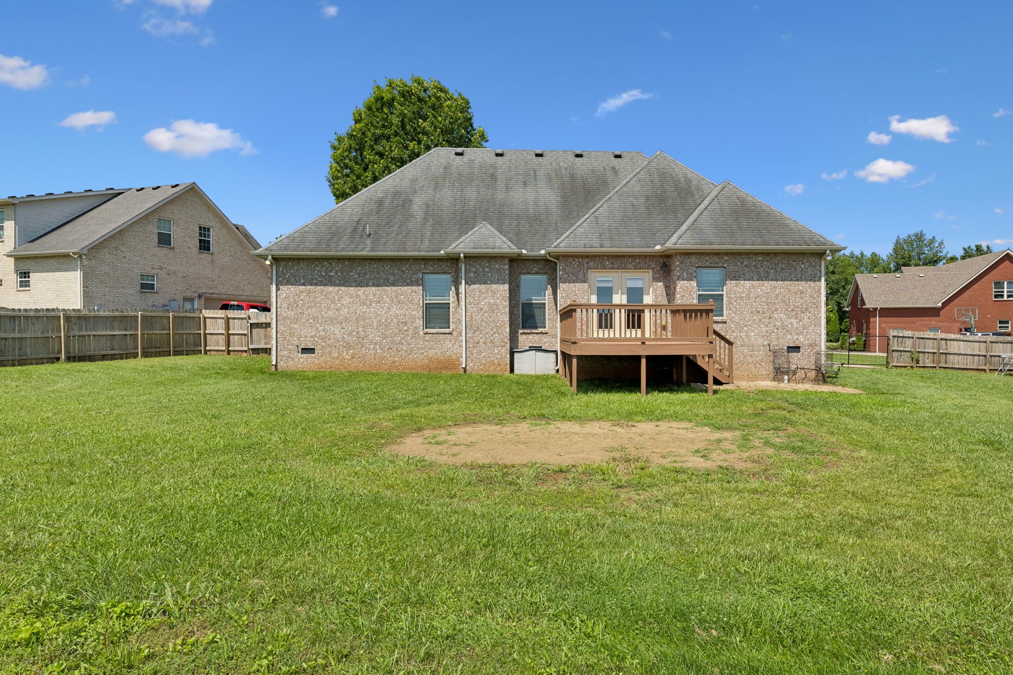 120 Oak Knoll Court