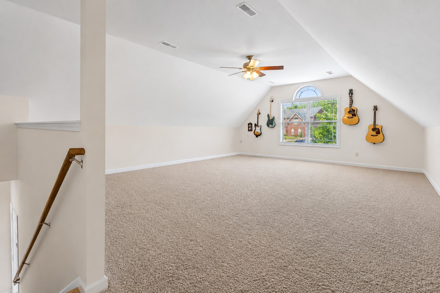120 Oak Knoll Court