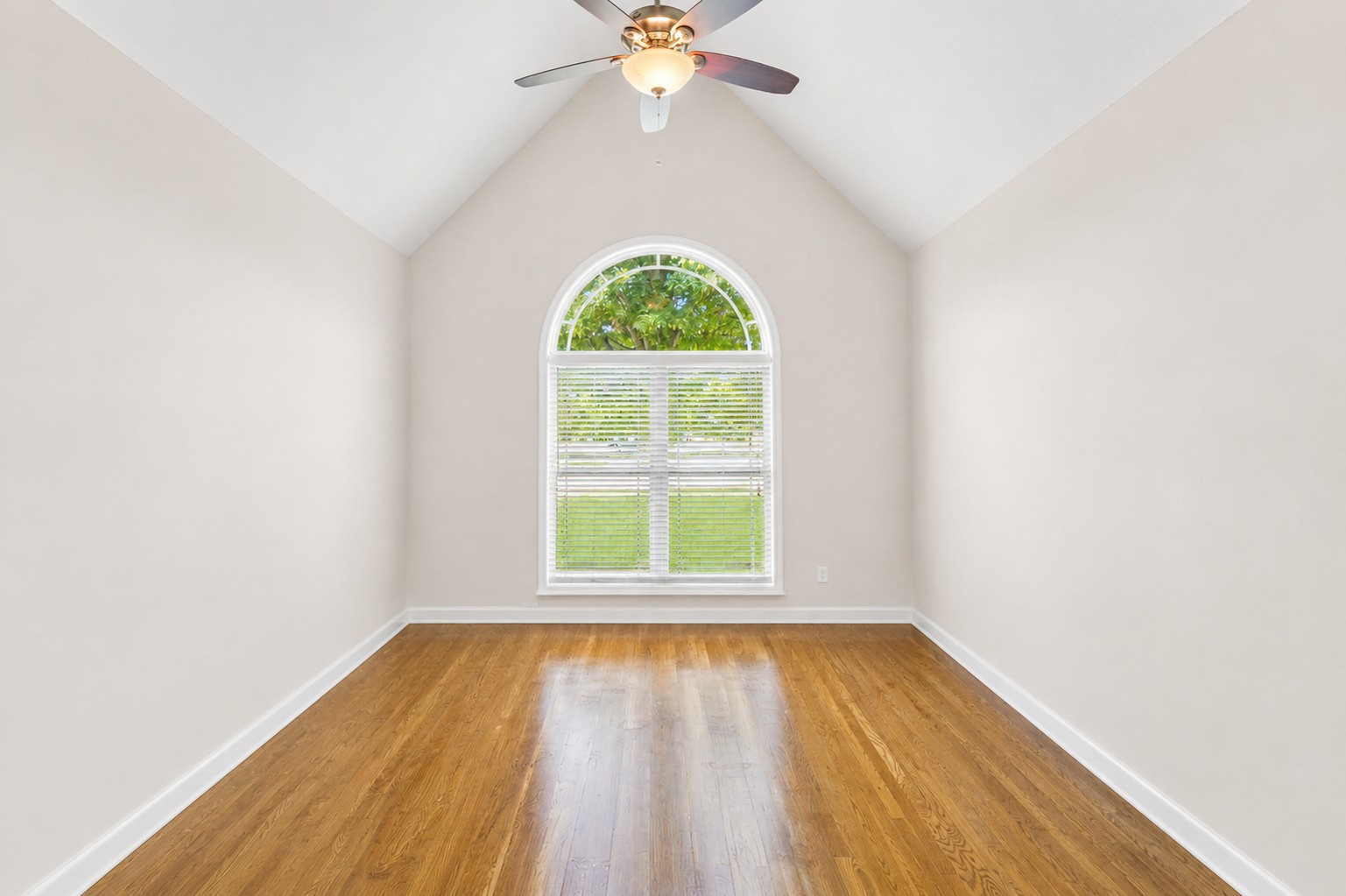 120 Oak Knoll Court