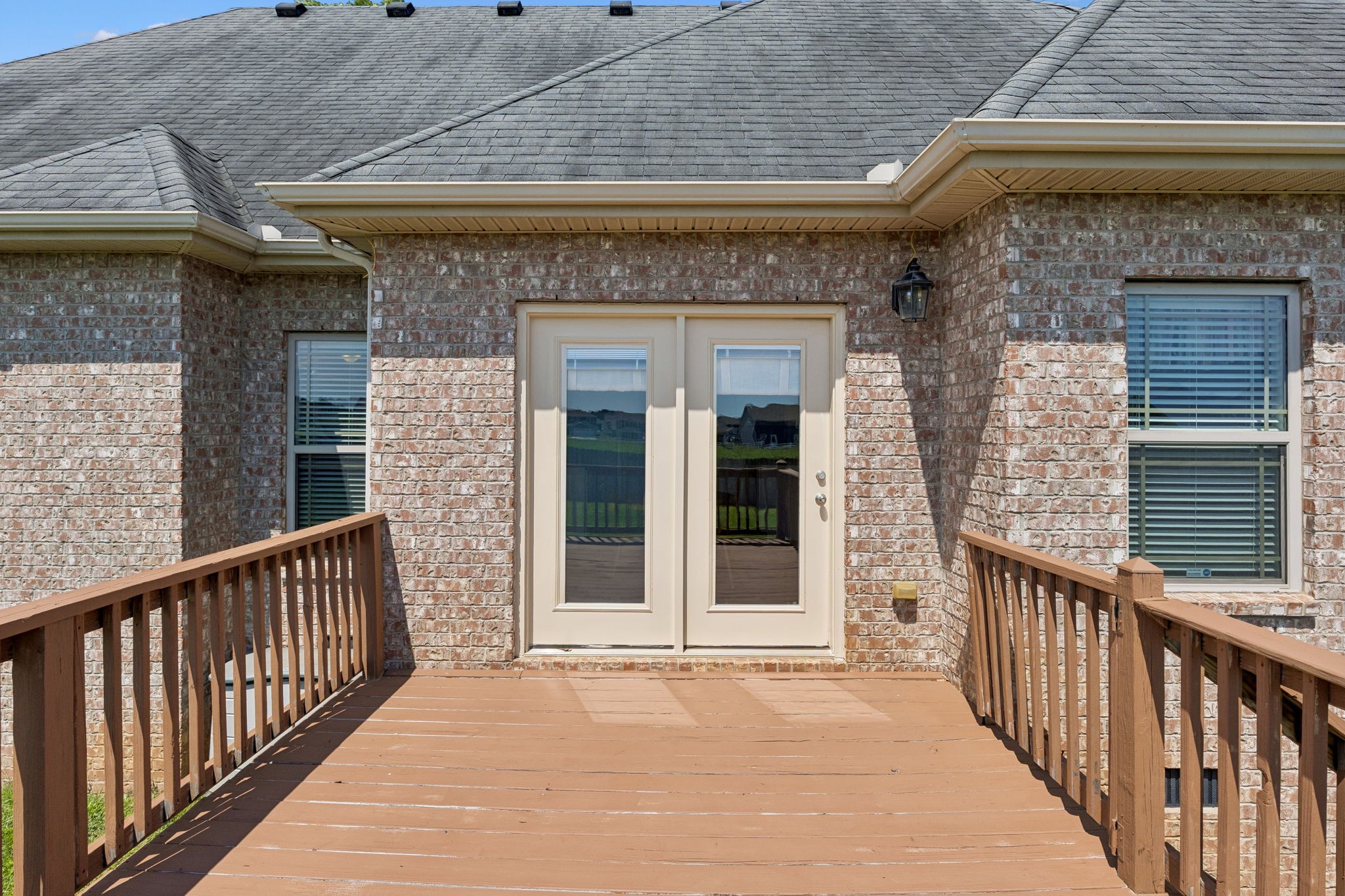 120 Oak Knoll Court
