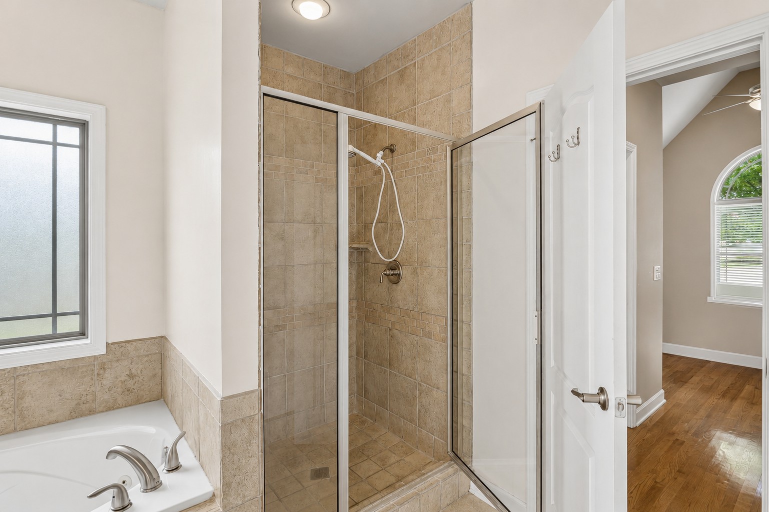 120 Oak Knoll Court
