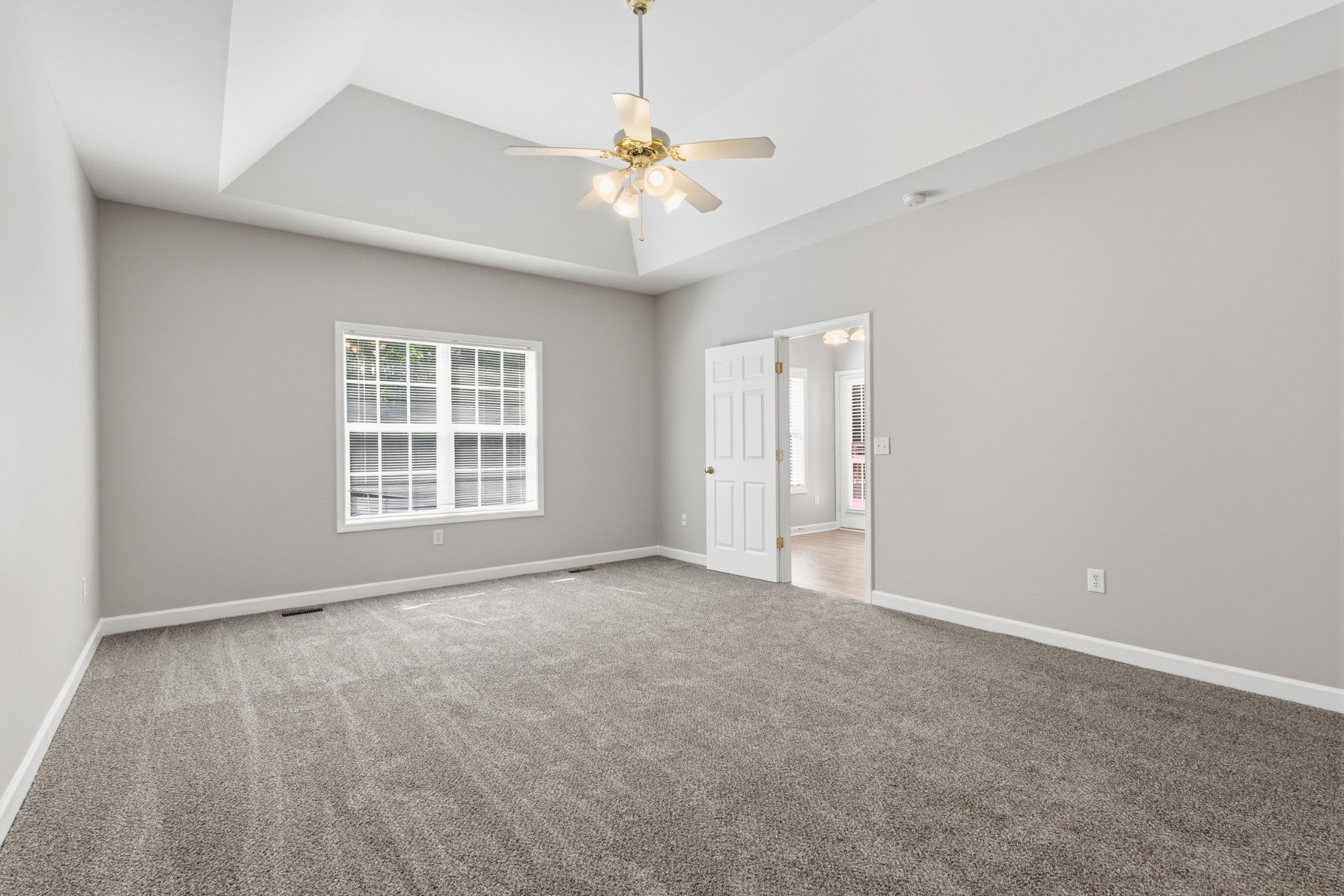 2320 Golden Oak Ct