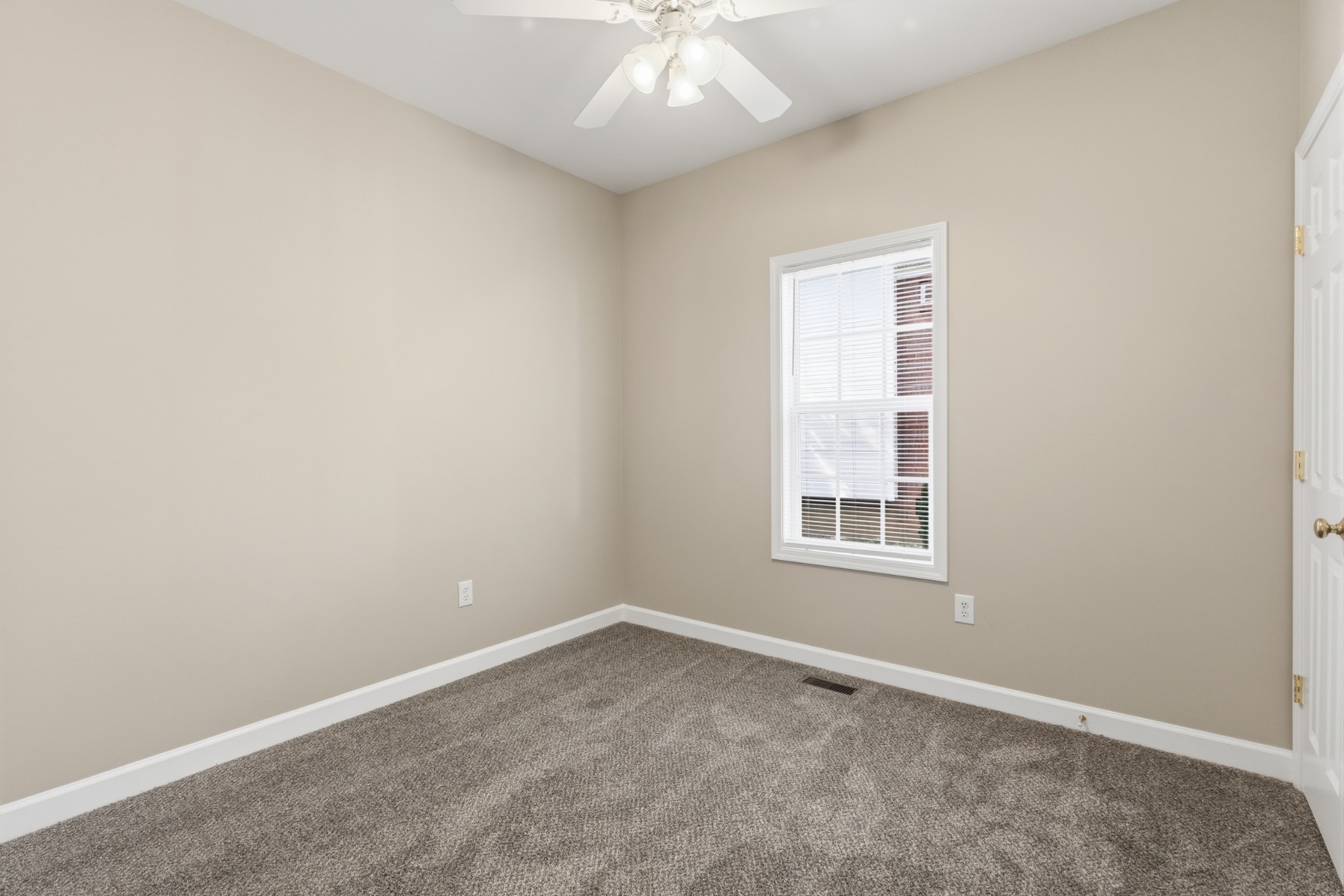2320 Golden Oak Ct