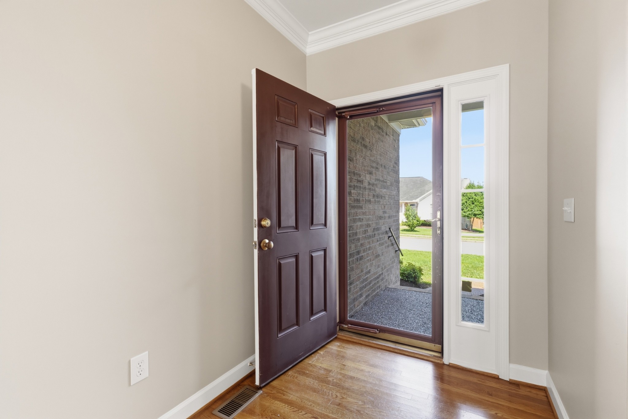 2320 Golden Oak Ct