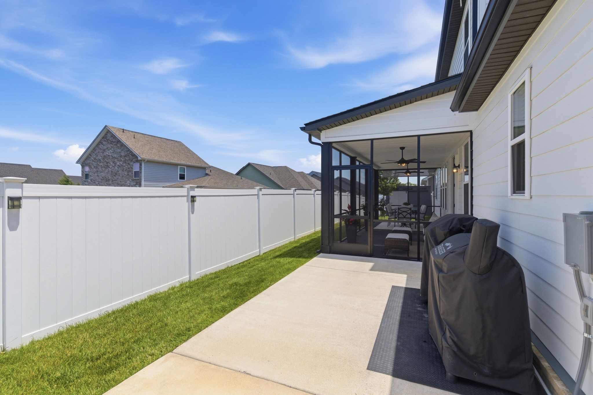 2332 Sachi Ct