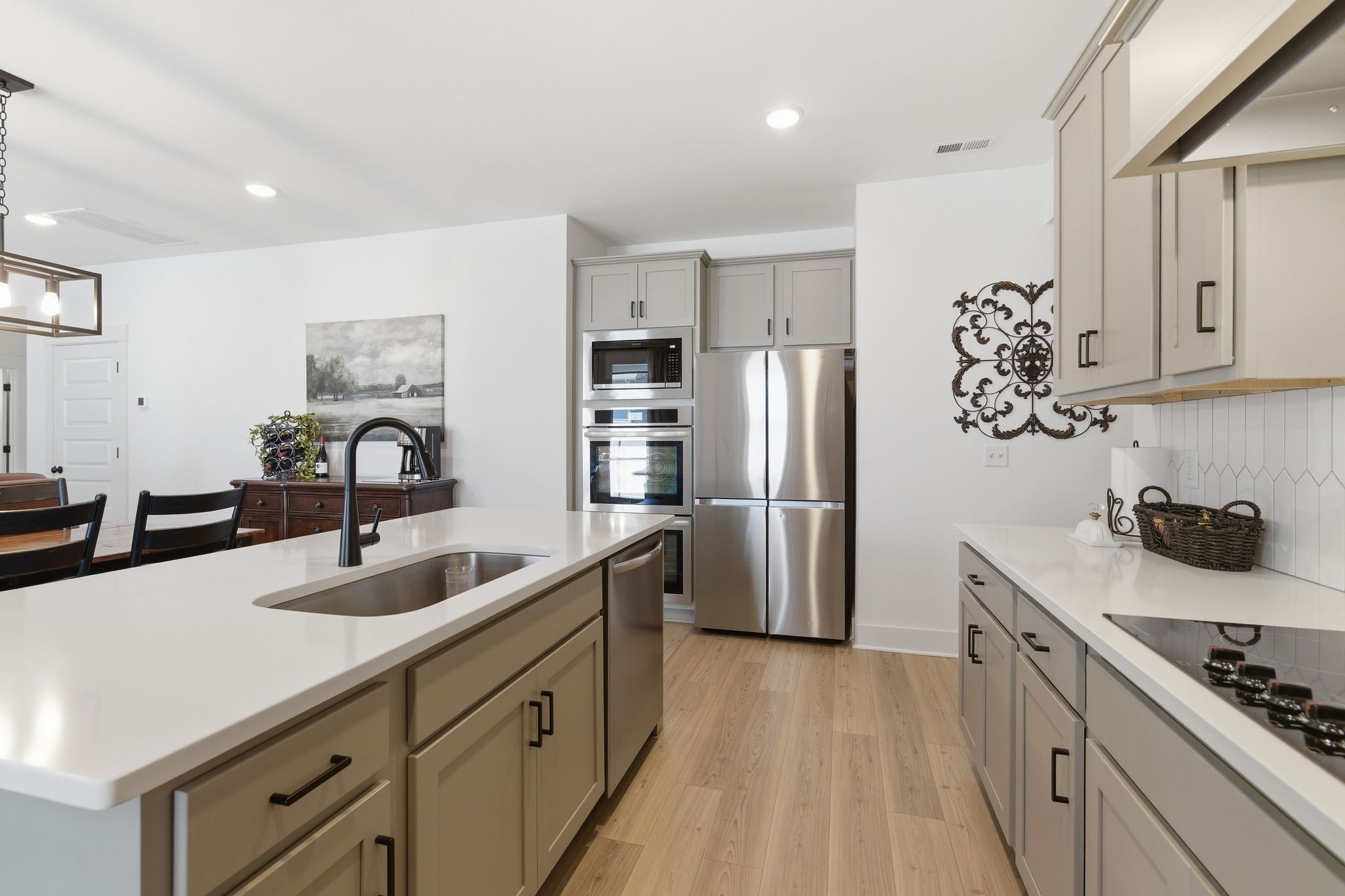2332 Sachi Ct