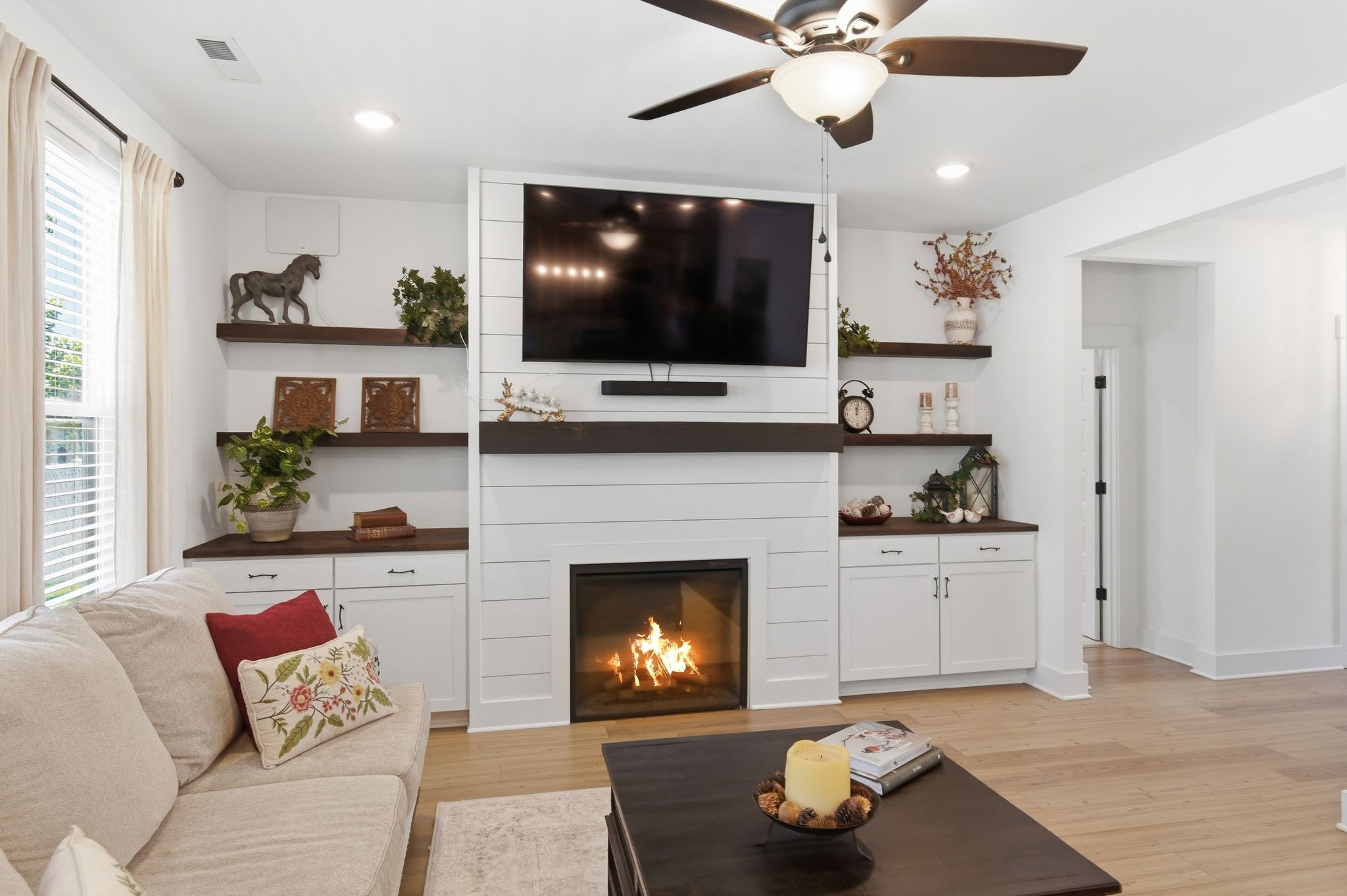 2332 Sachi Ct