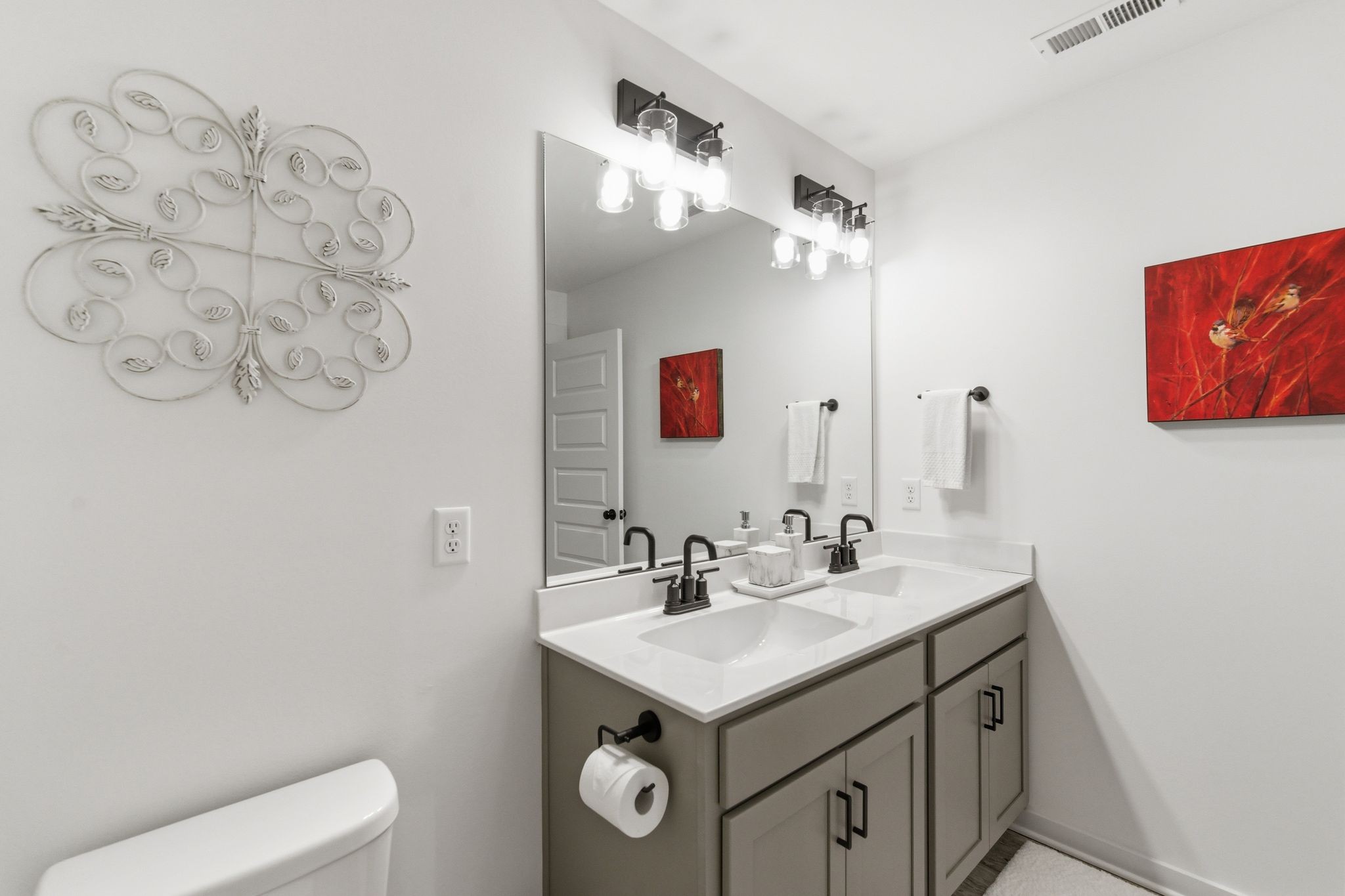 2332 Sachi Ct