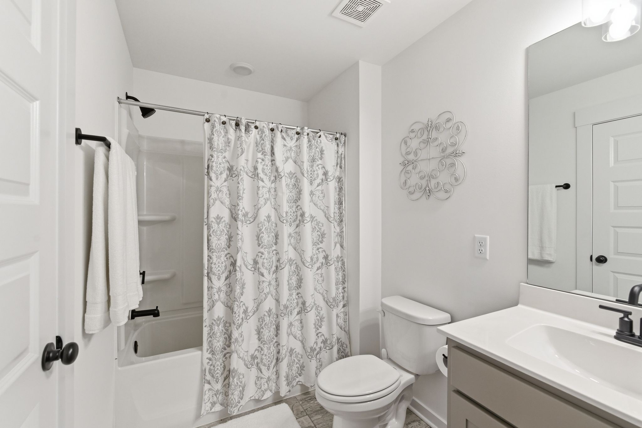 2332 Sachi Ct