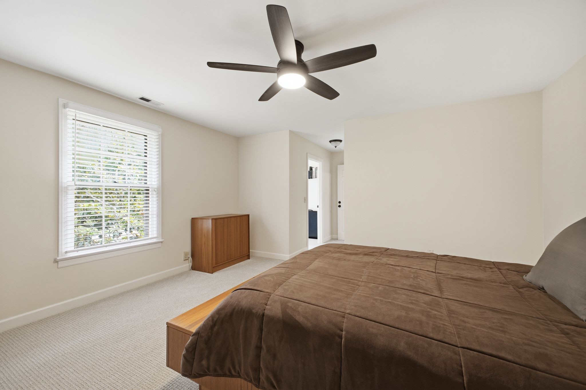 1464 Tyne Blvd