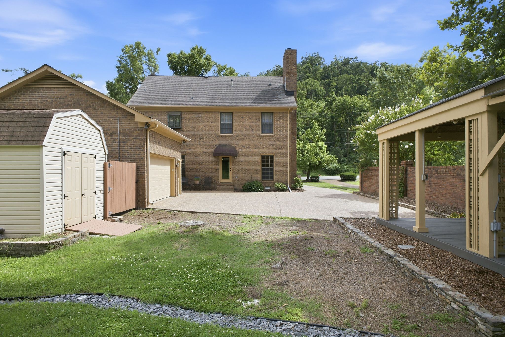 1464 Tyne Blvd