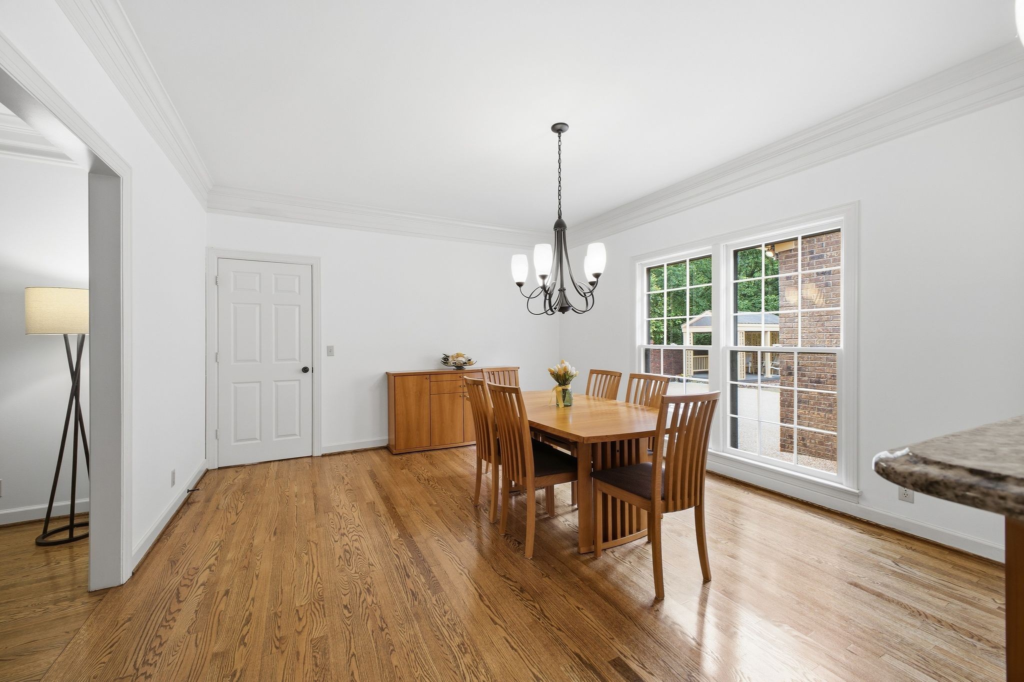 1464 Tyne Blvd