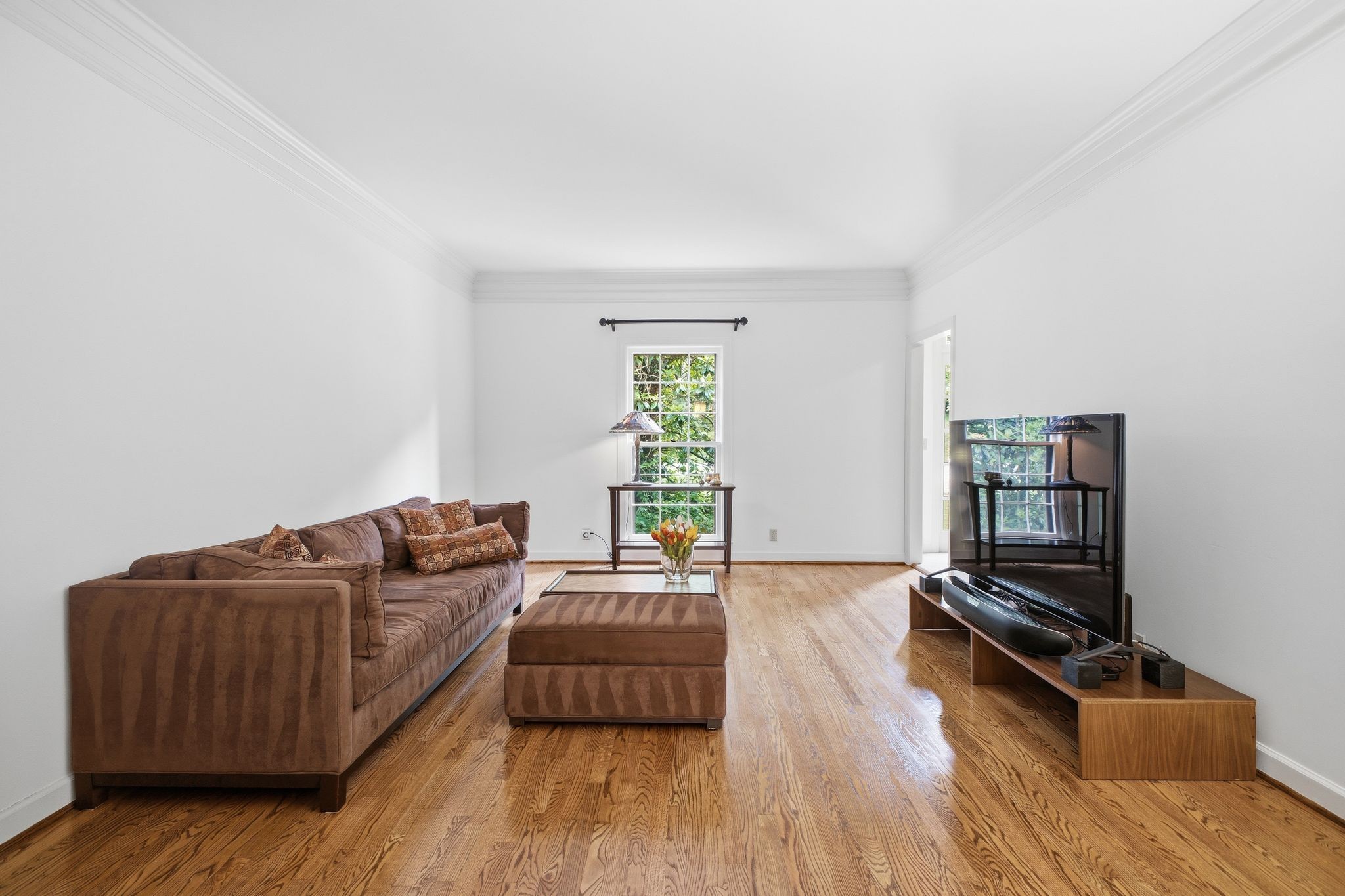 1464 Tyne Blvd